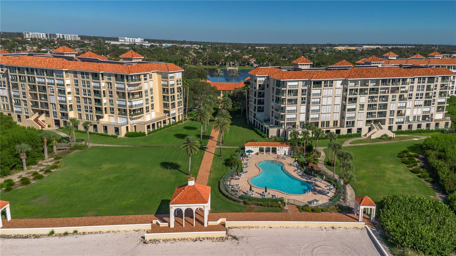 Image 3 of 73 For 4737 Dolphin Cay Lane S 107