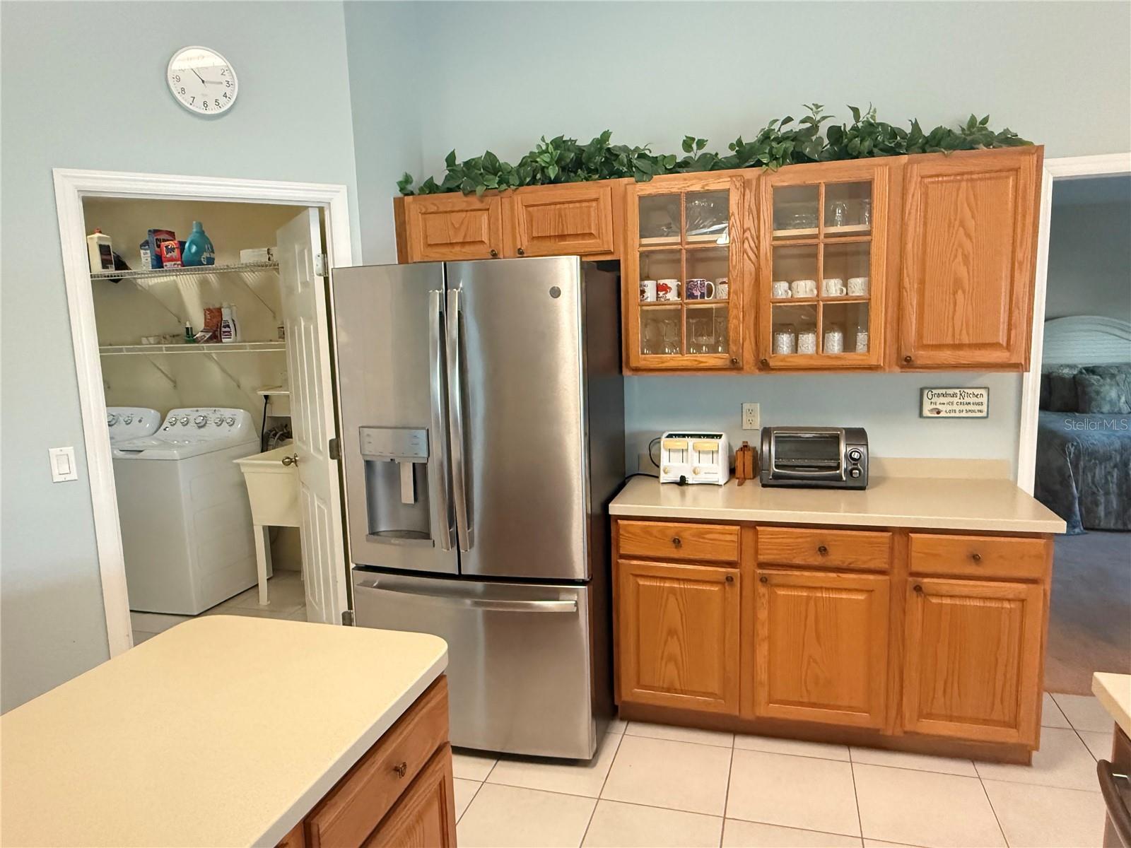 Image 17 of 45 For 2214 North Creek Court