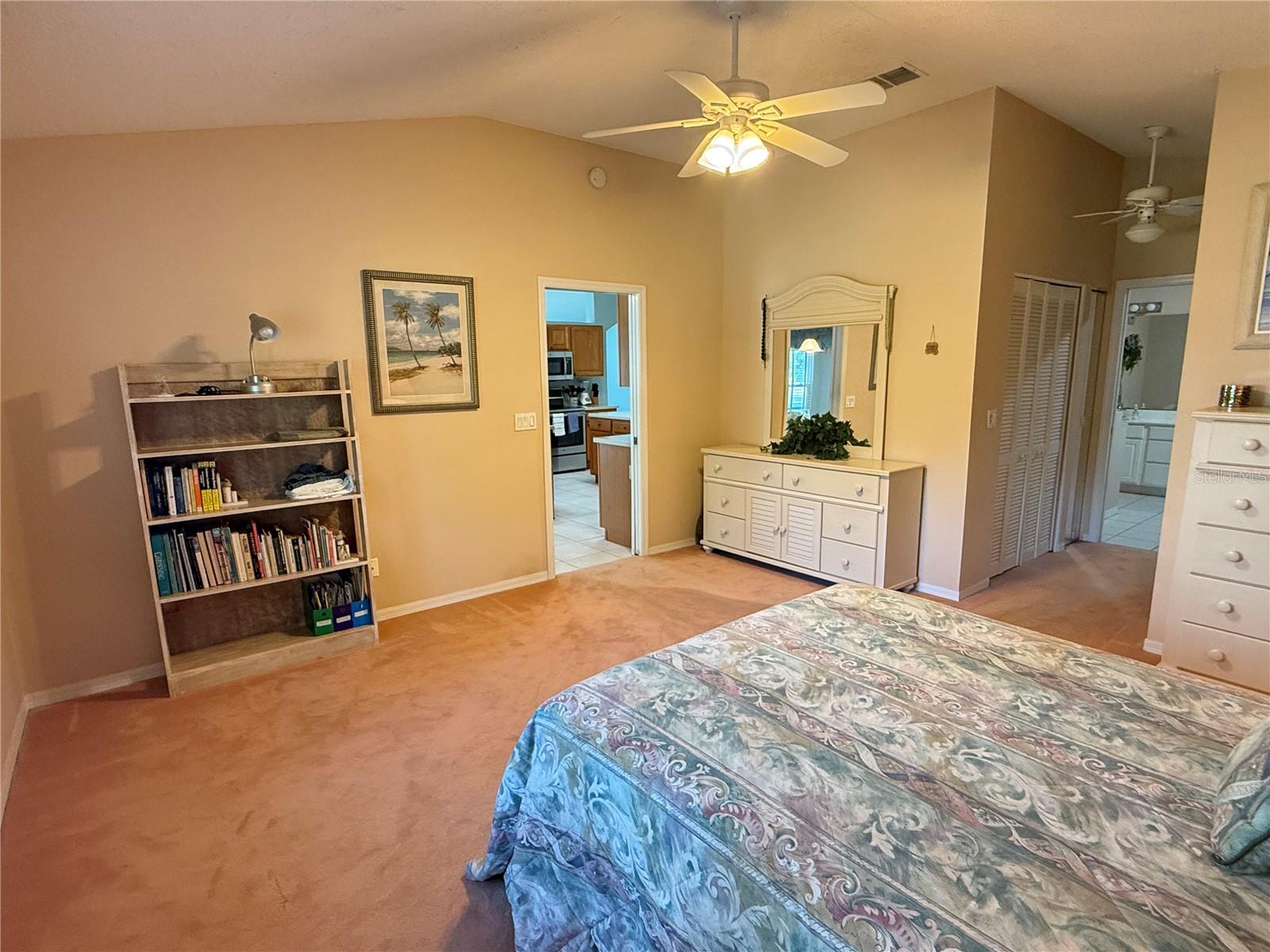 Image 25 of 45 For 2214 North Creek Court