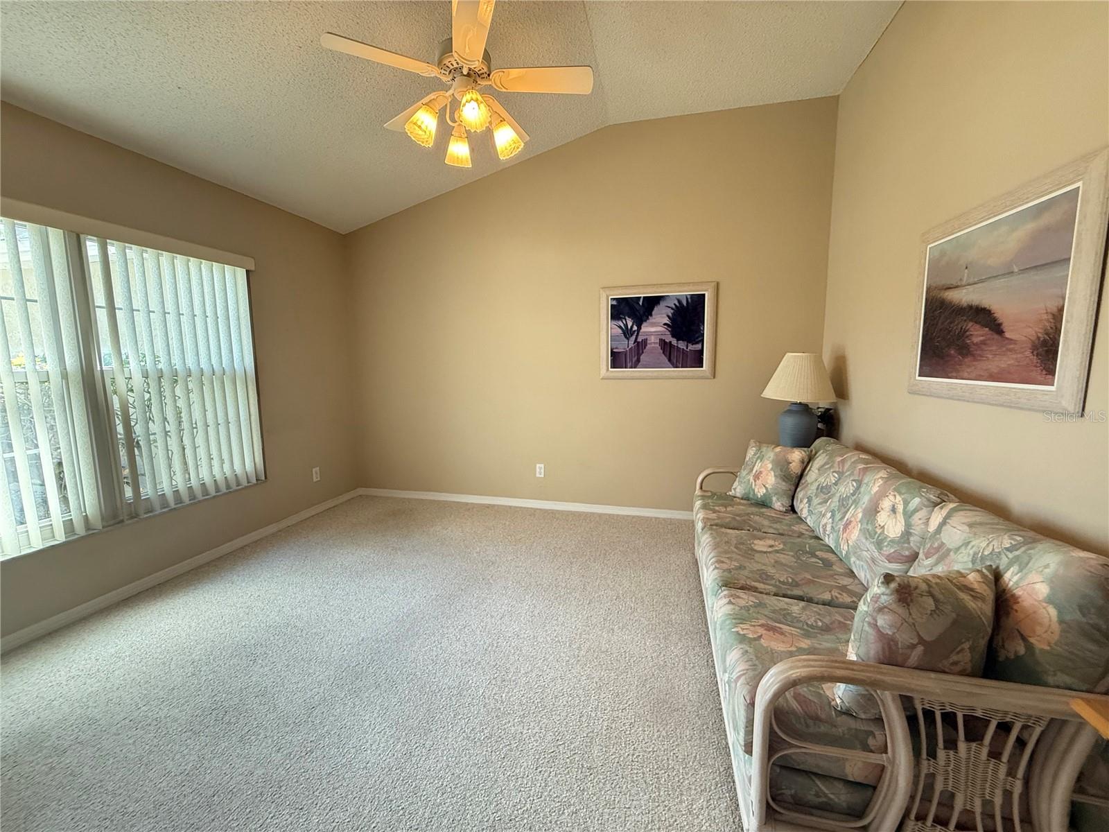 Image 31 of 45 For 2214 North Creek Court