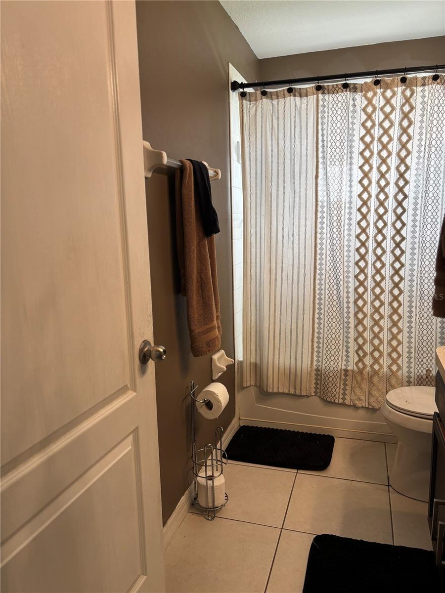 Image 14 of 27 For 10742 Shady Preserve Drive