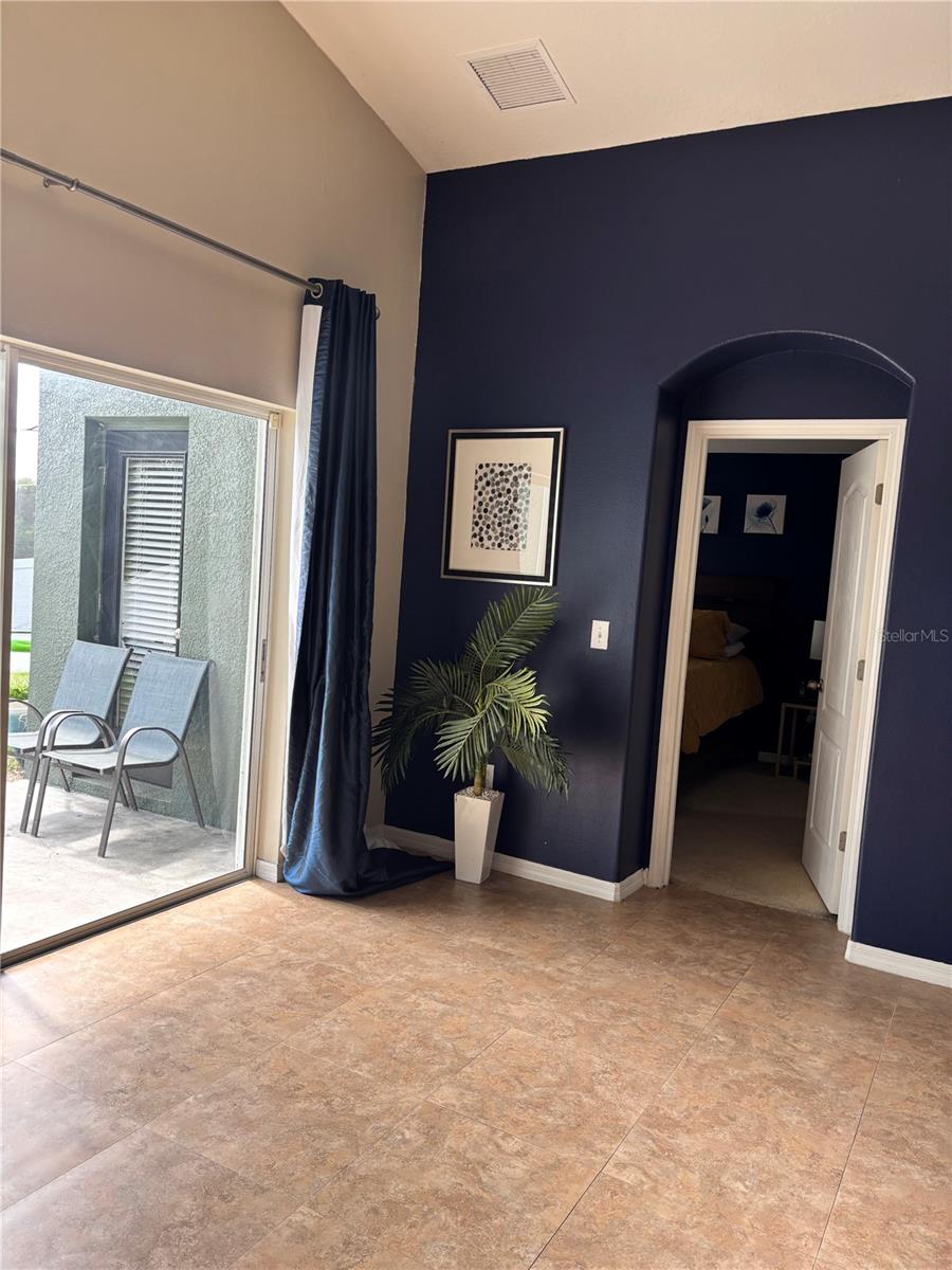 Image 15 of 27 For 10742 Shady Preserve Drive