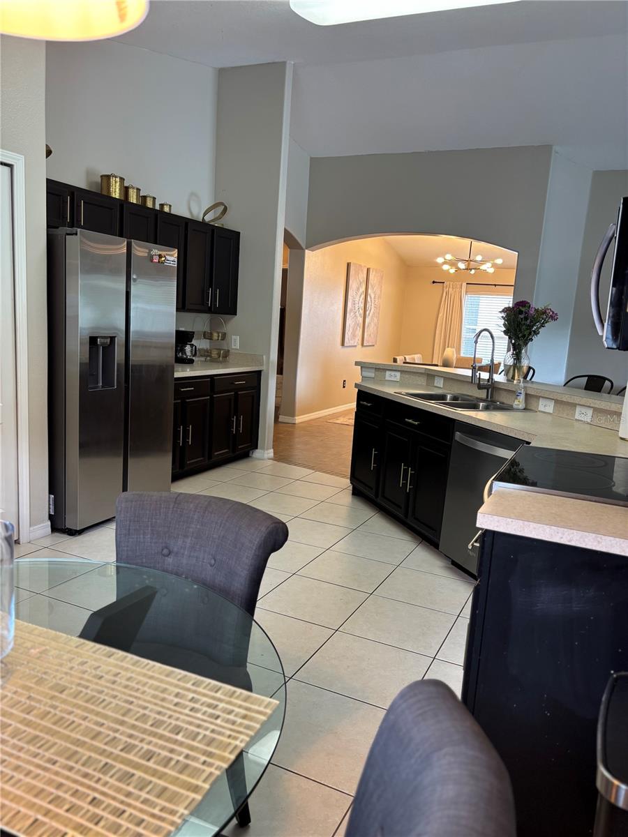 Image 8 of 27 For 10742 Shady Preserve Drive