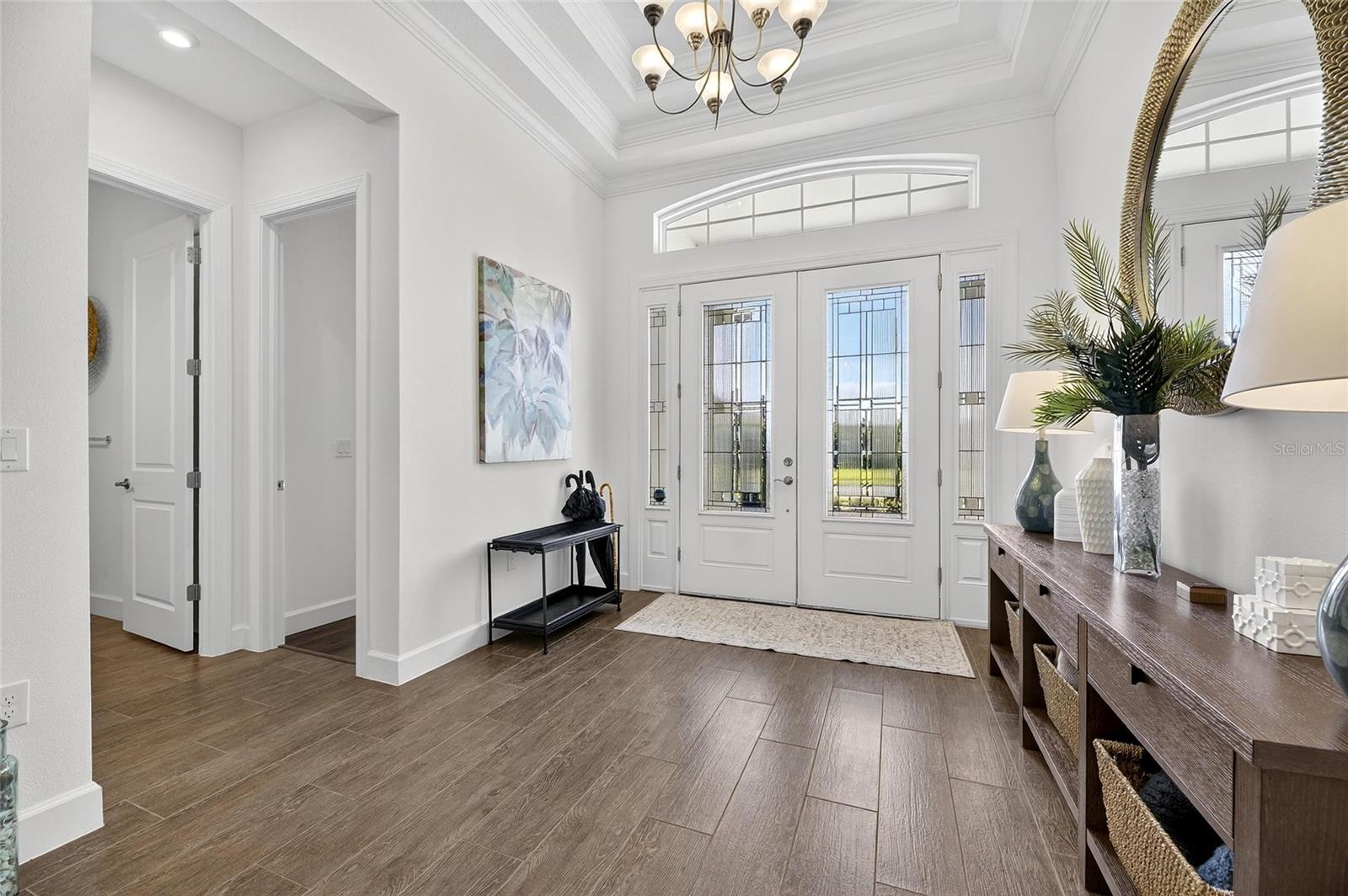 Listing photo id 10 for 11121 Egeria Drive