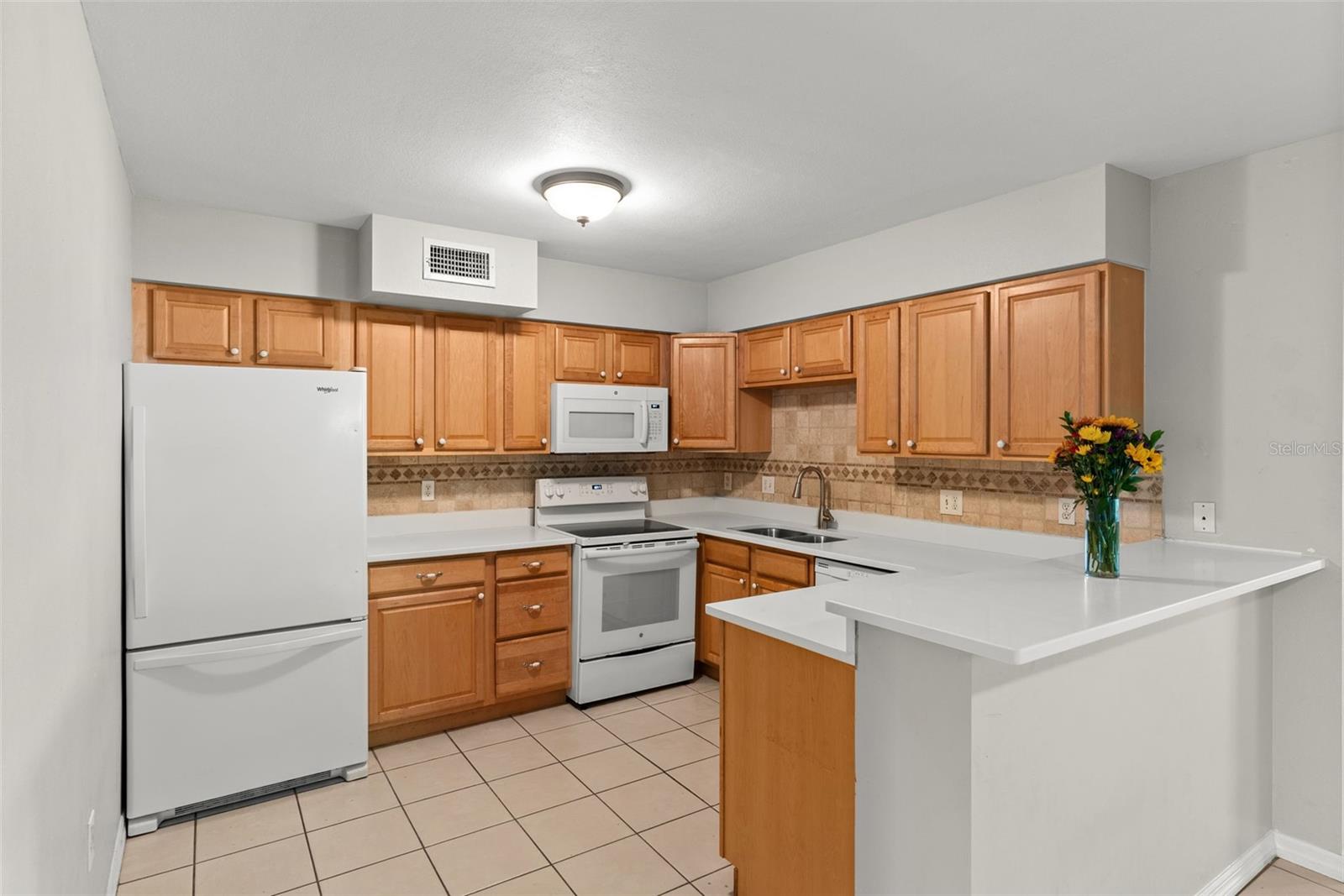 Image 7 of 26 For 10126 Bahama Court