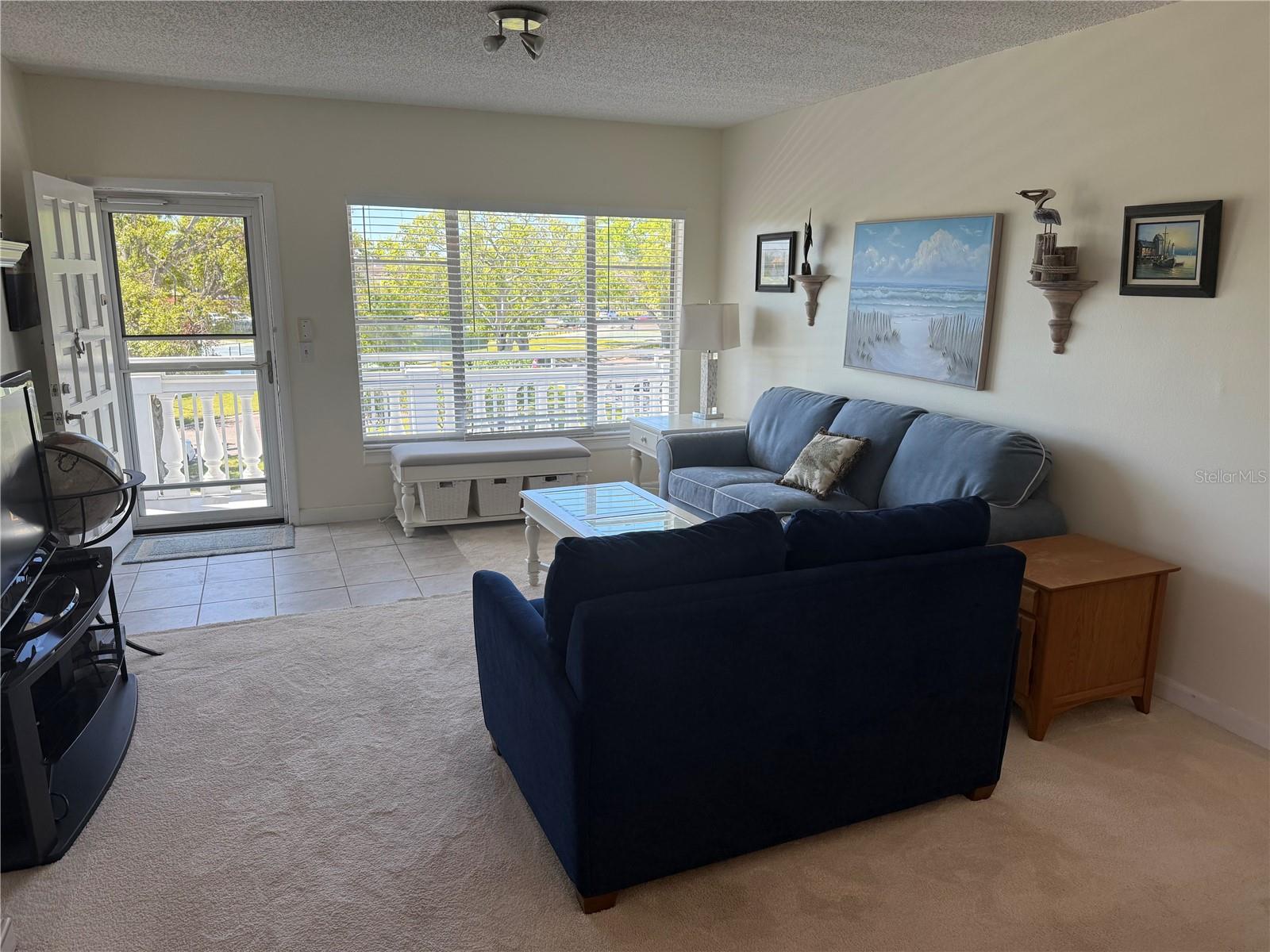 Image 8 of 43 For 2428 Columbia Drive 72