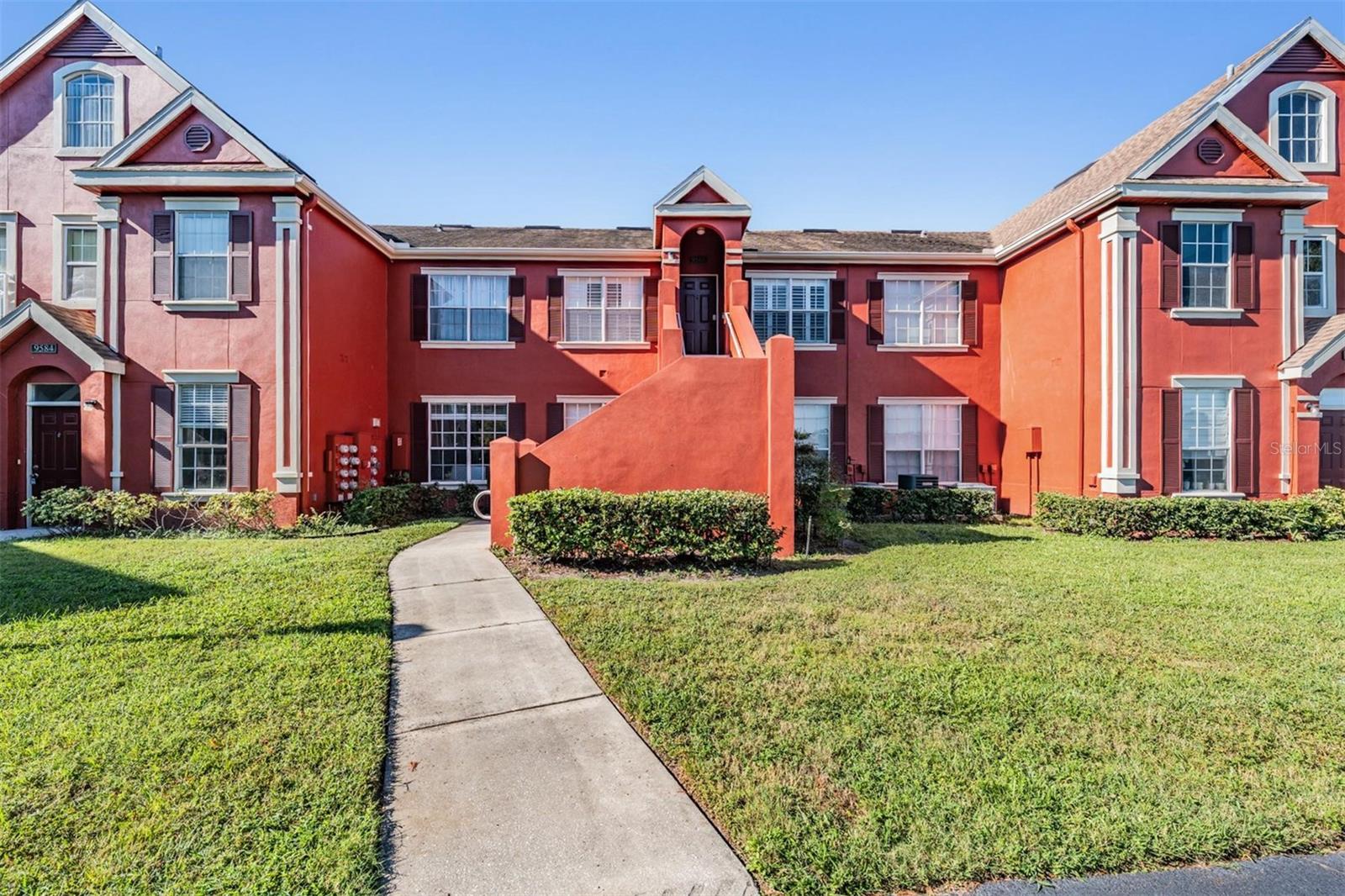 Details for 9586 Lake Chase Island Way 9586, TAMPA, FL 33626