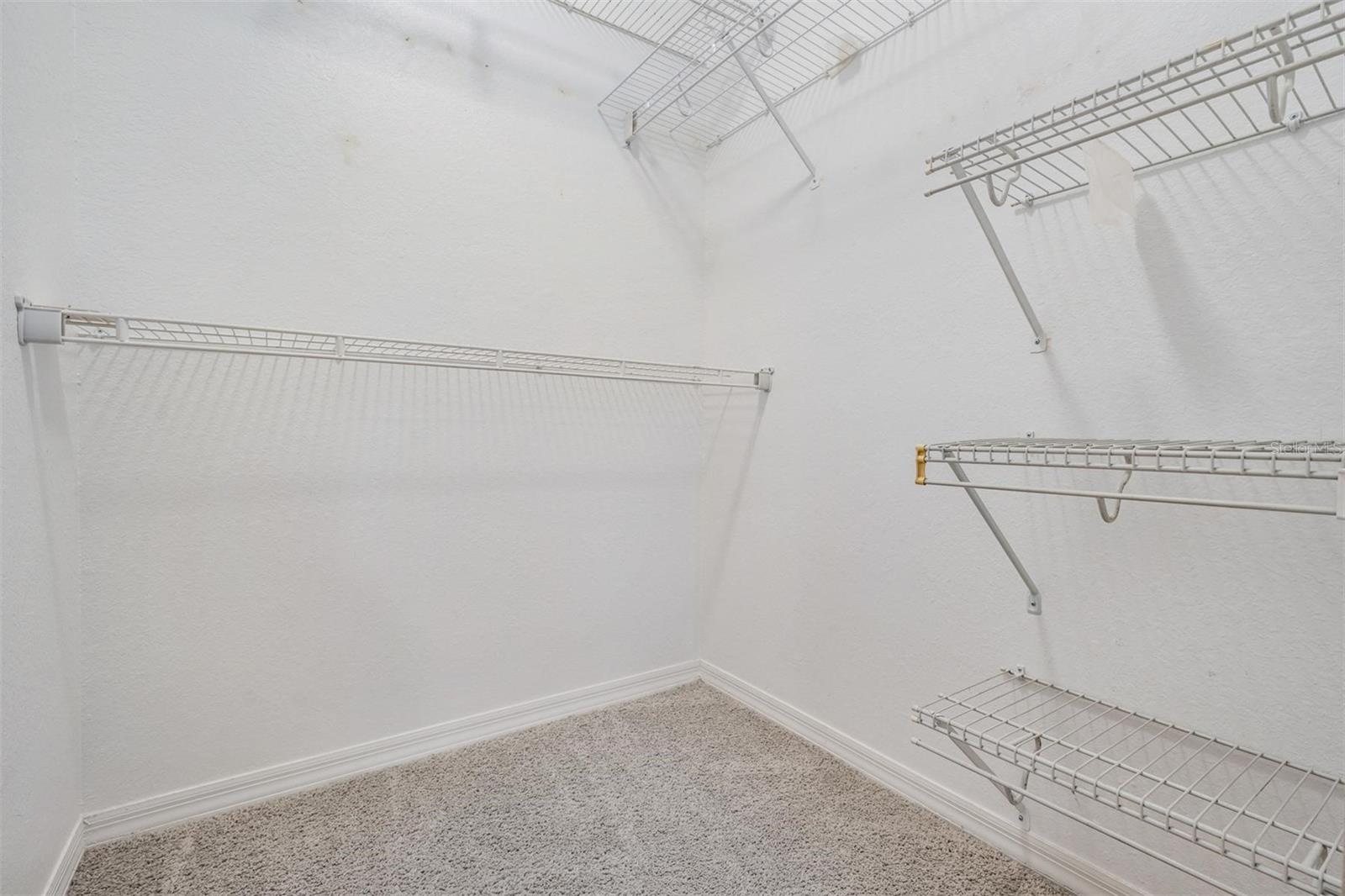 Image 12 of 27 For 9586 Lake Chase Island Way 9586