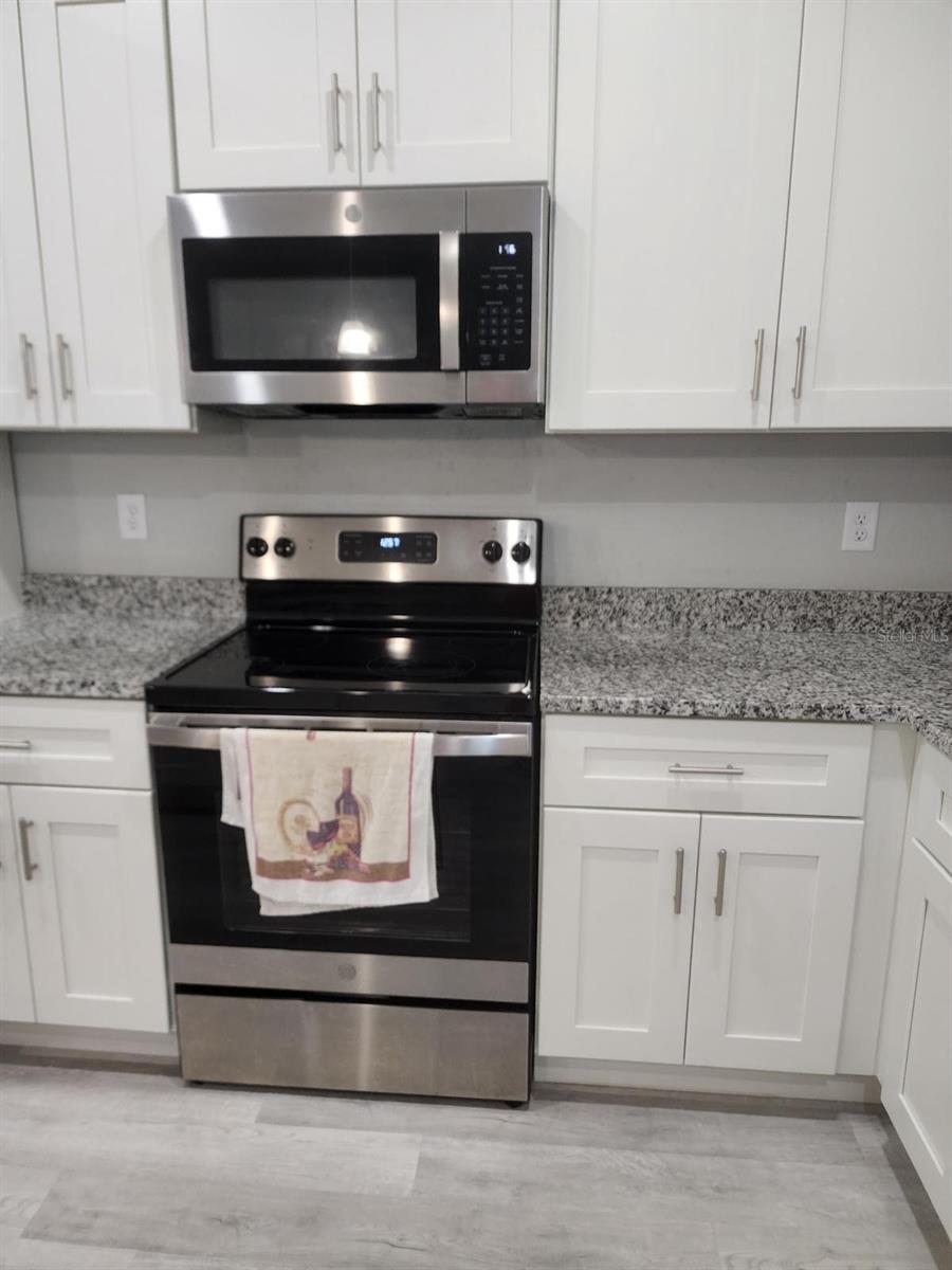 Image 21 of 40 For 15100 51st Ter