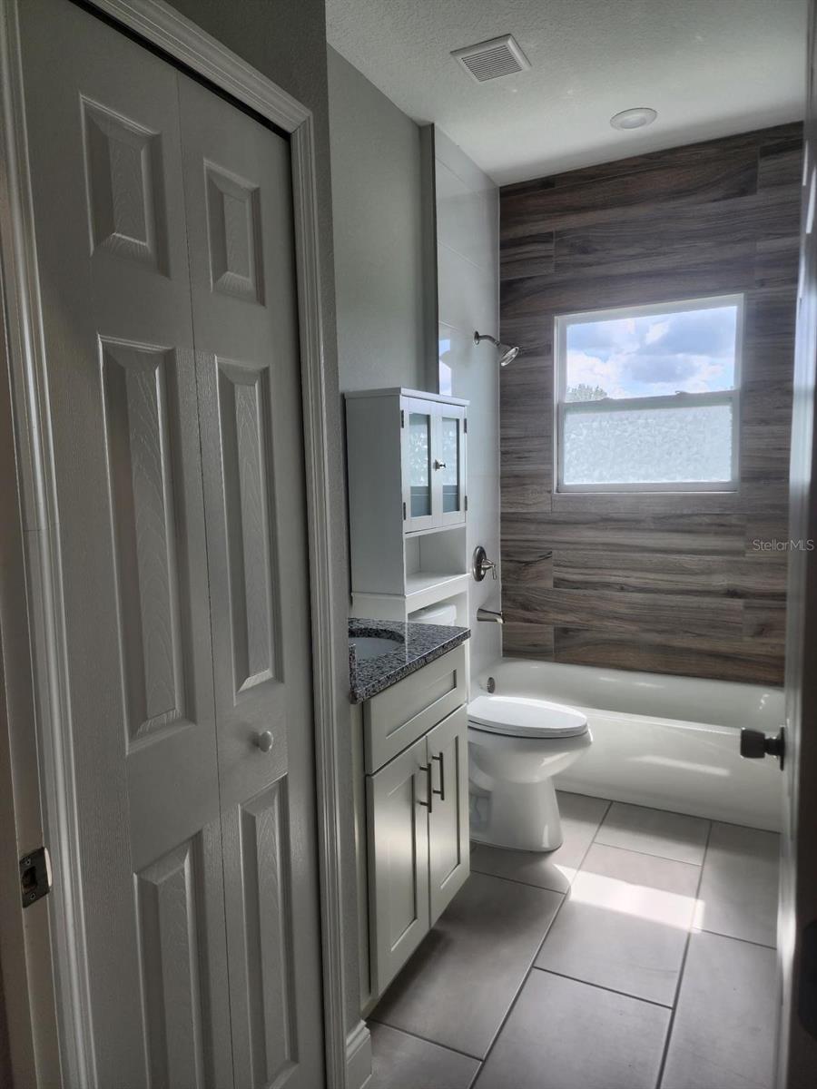 Image 31 of 40 For 15100 51st Ter