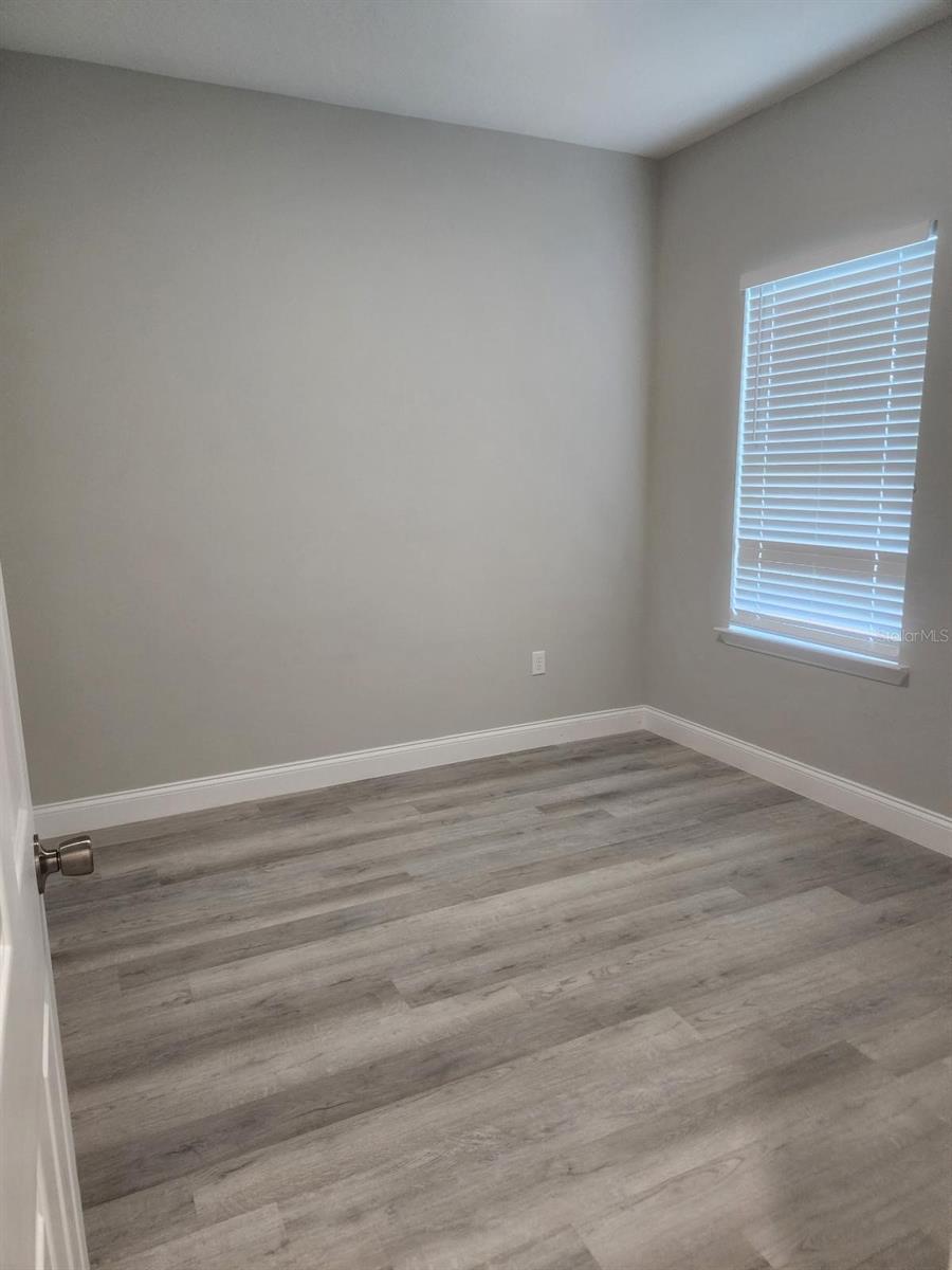 Image 33 of 40 For 15100 51st Ter