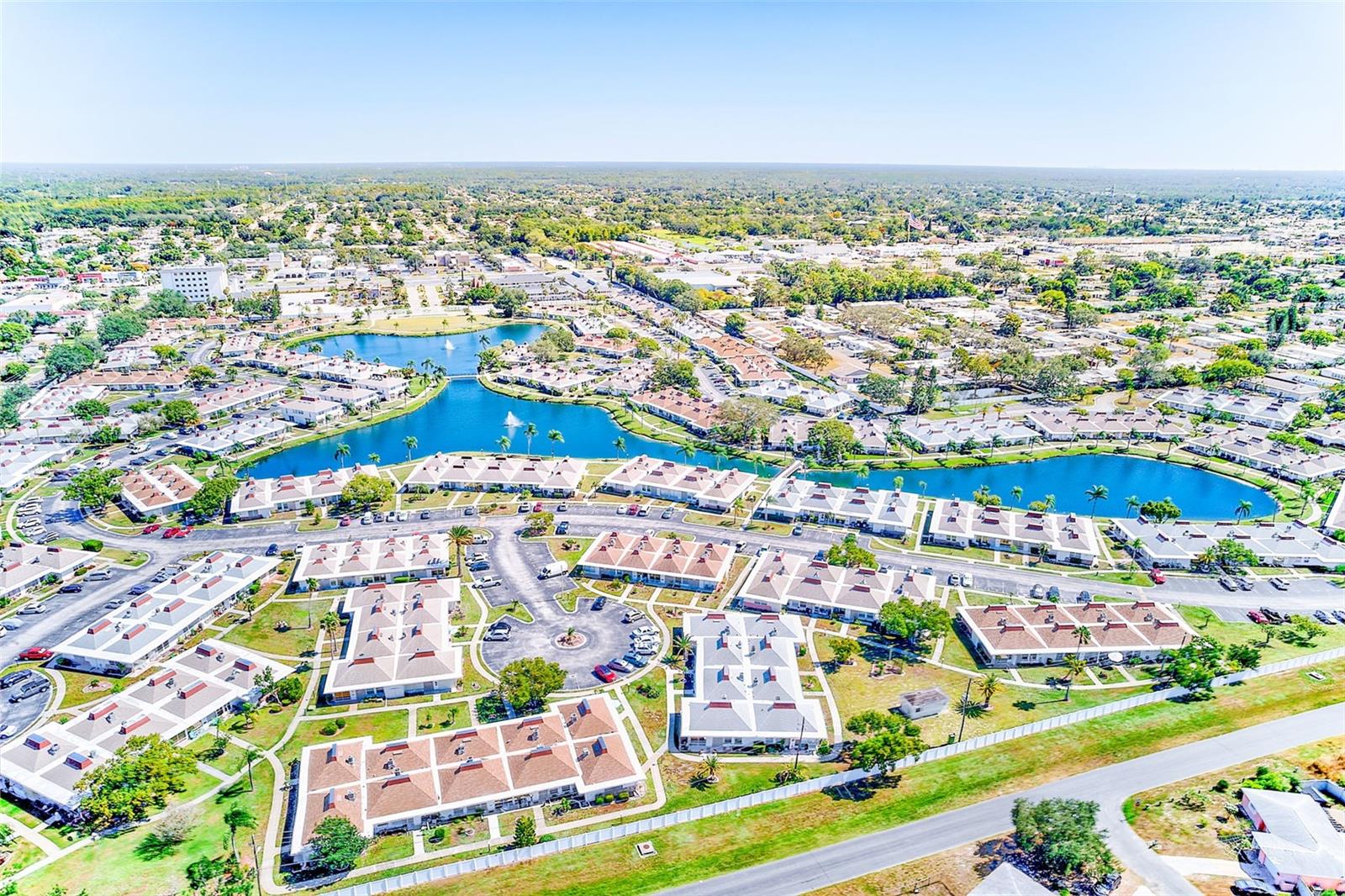 Listing photo id 20 for 4359 Tahitian Gardens Circle G