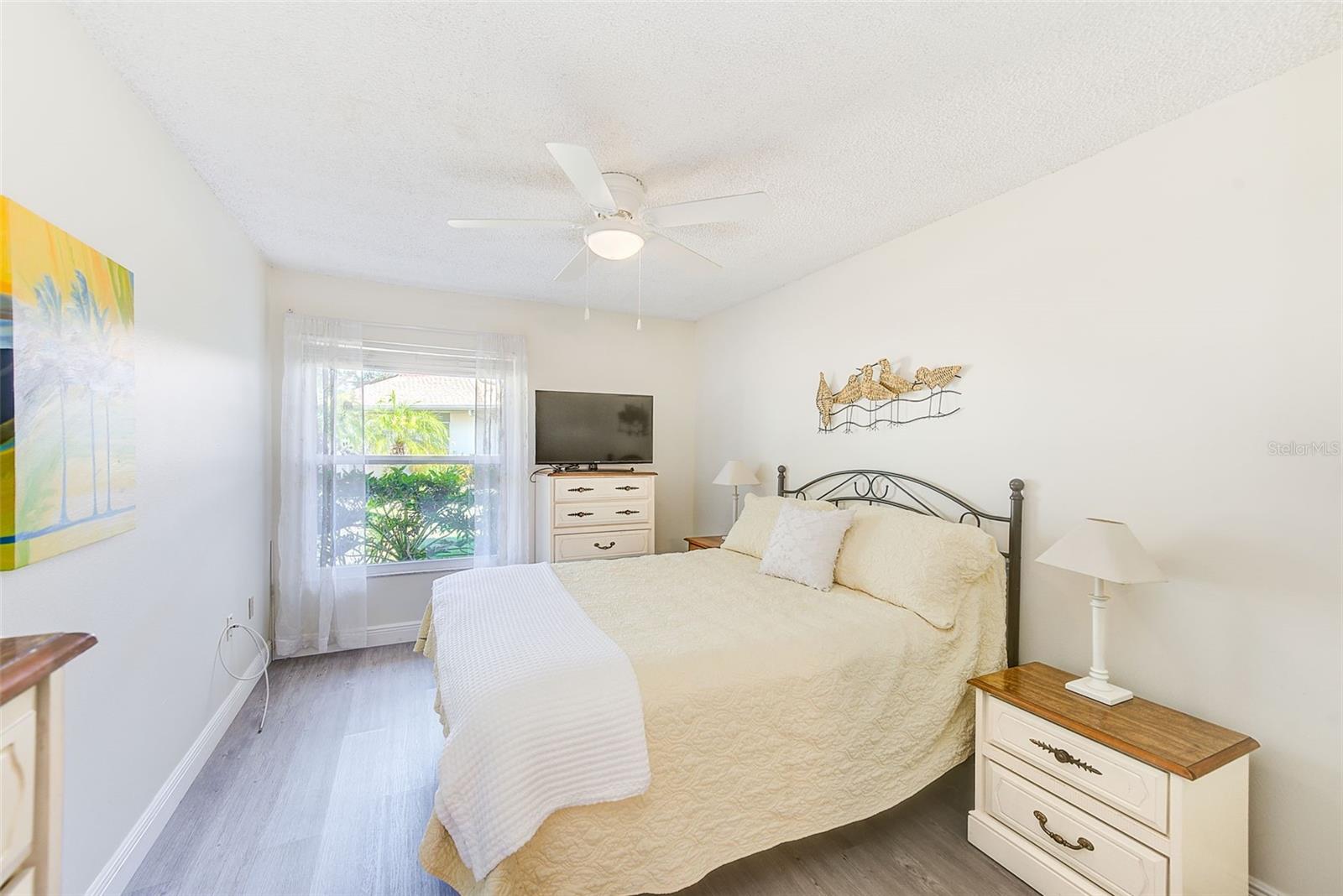 Listing photo id 6 for 4359 Tahitian Gardens Circle G