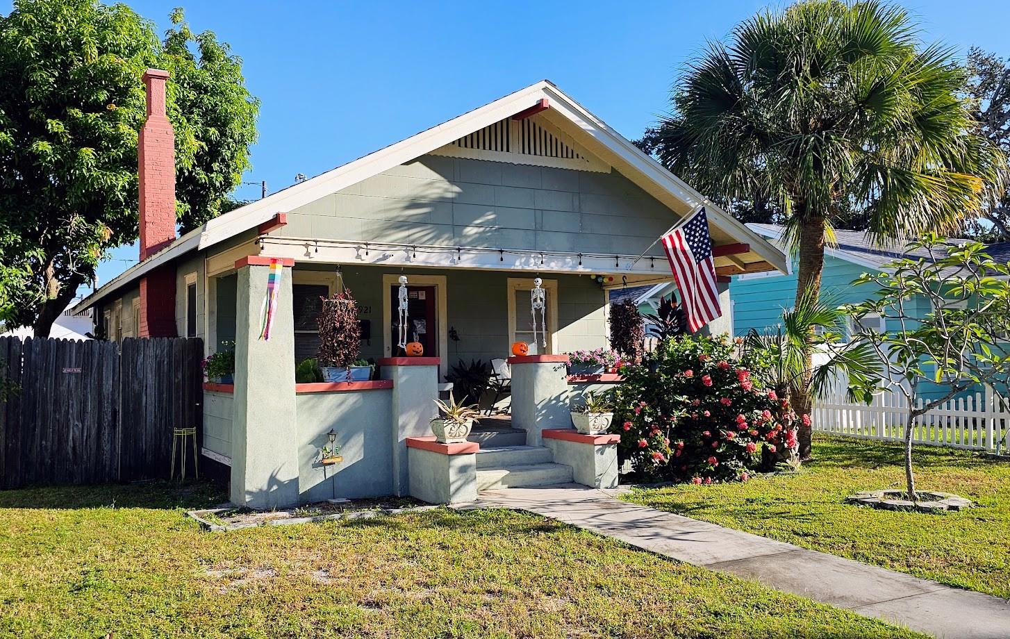 Details for 1921 Burlington Avenue N, ST PETERSBURG, FL 33713