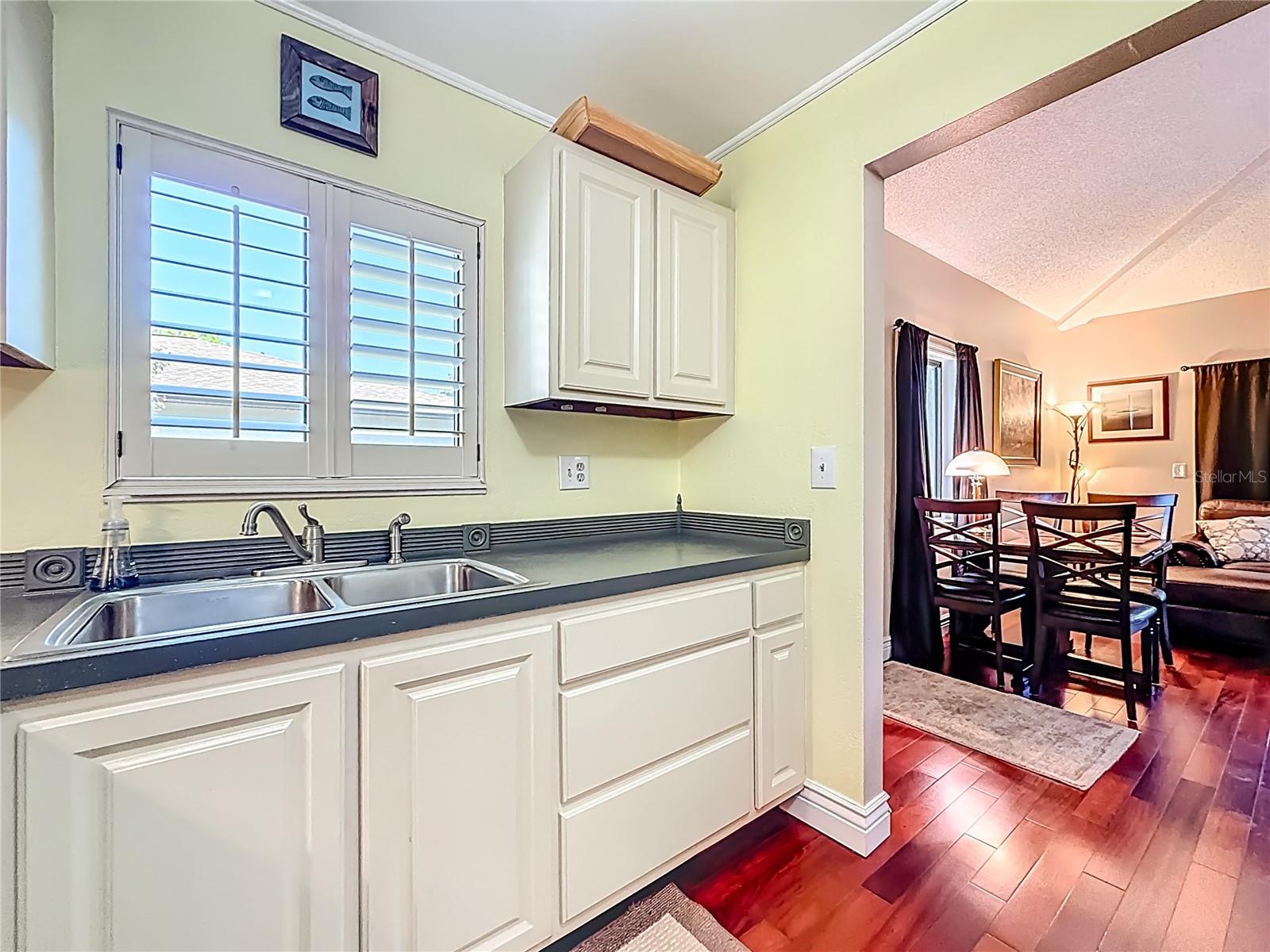 Image 24 of 62 For 2933 Lichen Lane A