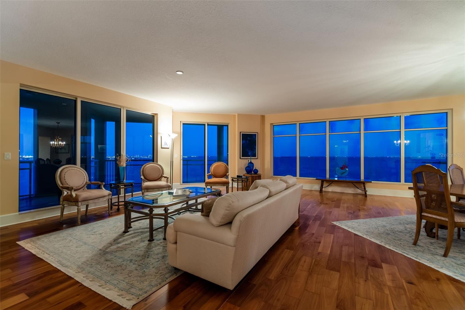 Image 17 of 95 For 4201 Bayshore Boulevard 1501