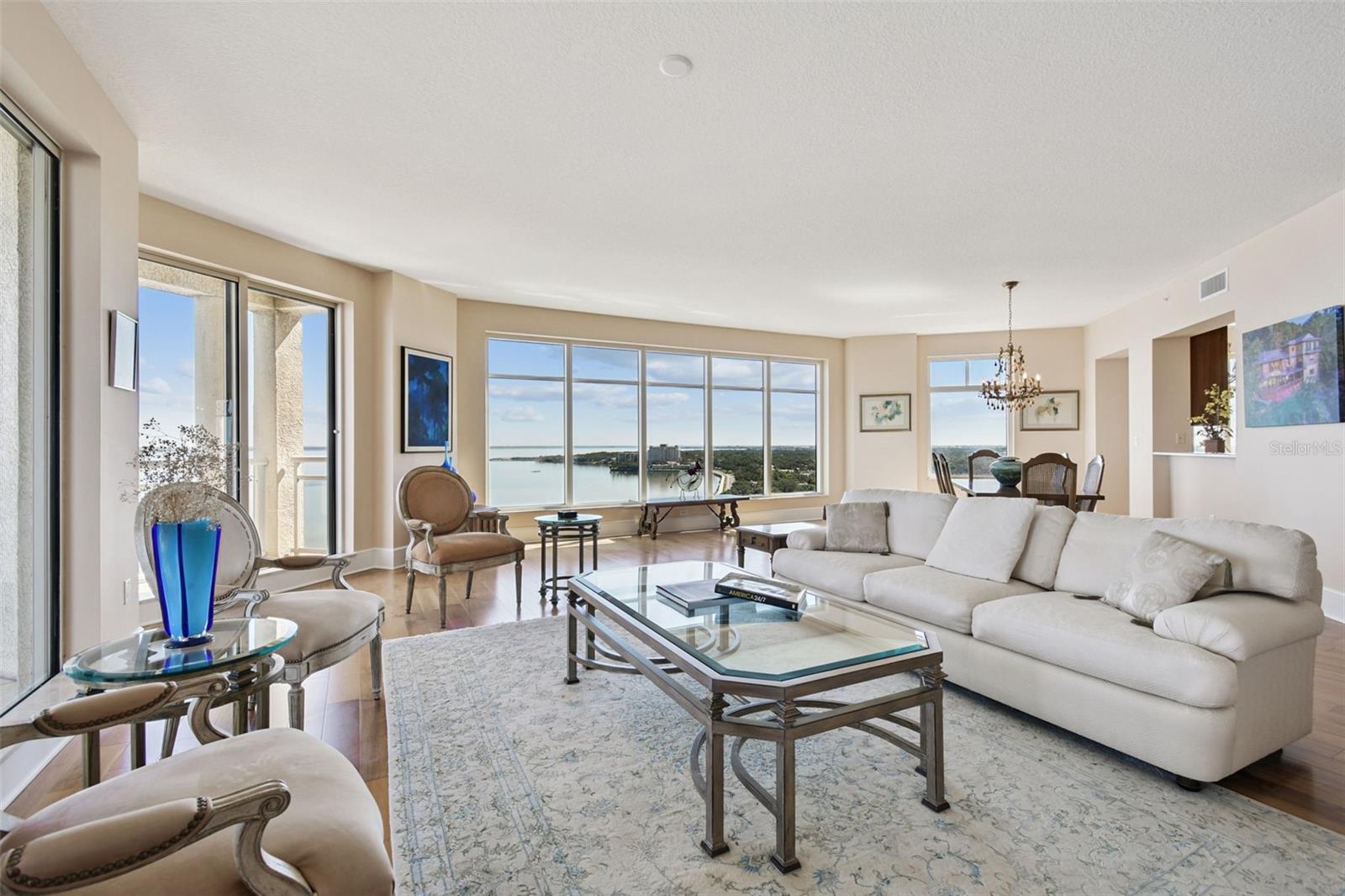Image 21 of 95 For 4201 Bayshore Boulevard 1501