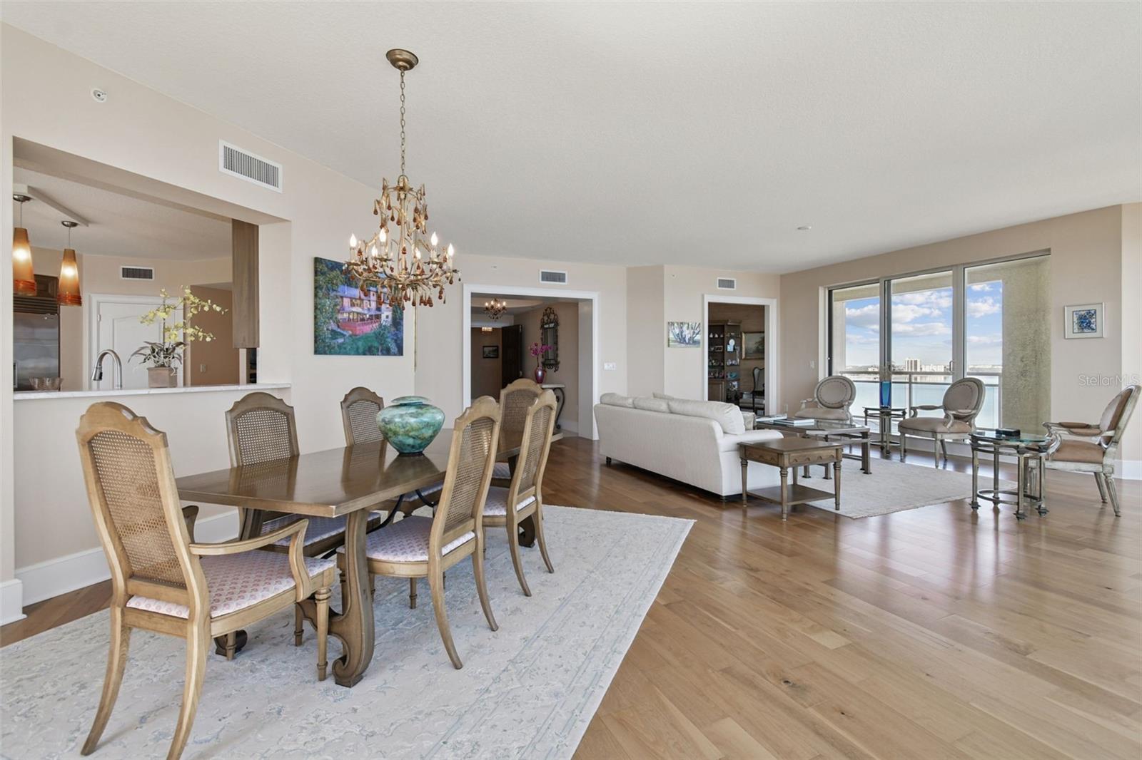 Image 24 of 95 For 4201 Bayshore Boulevard 1501