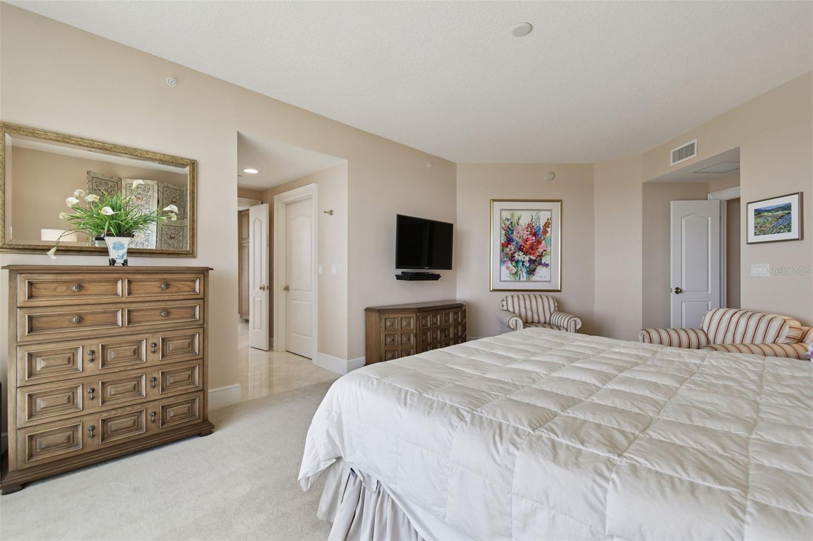 Image 38 of 95 For 4201 Bayshore Boulevard 1501