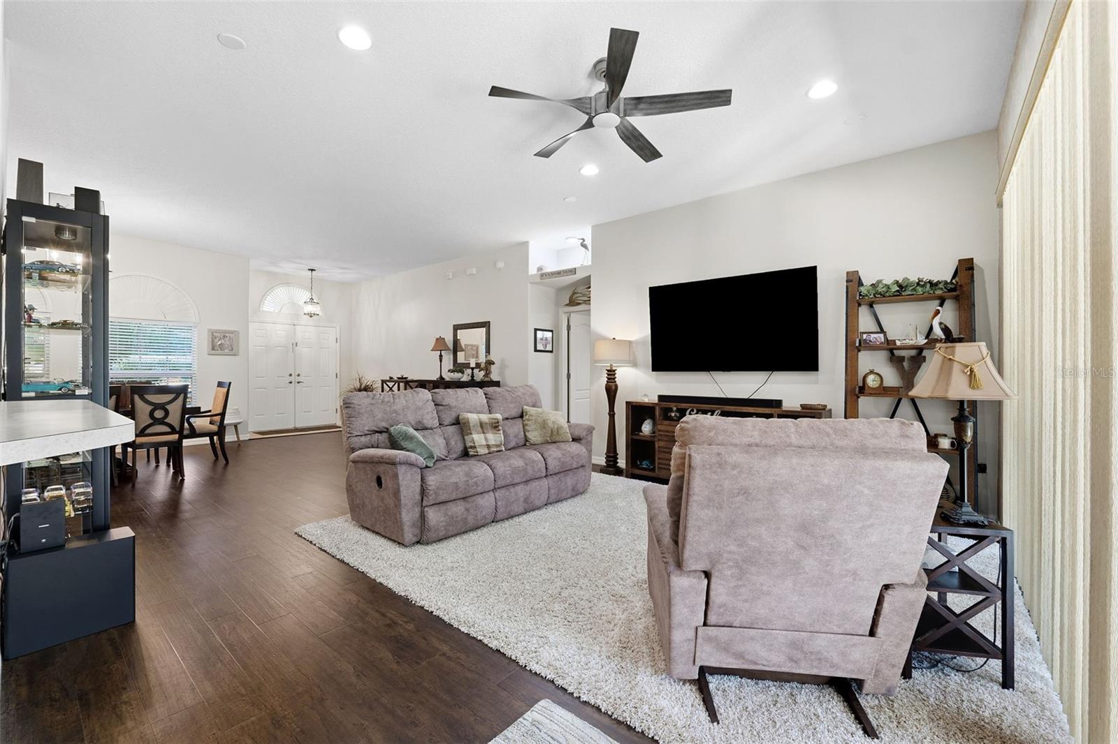 Image 14 of 51 For 3322 Ashmonte Drive