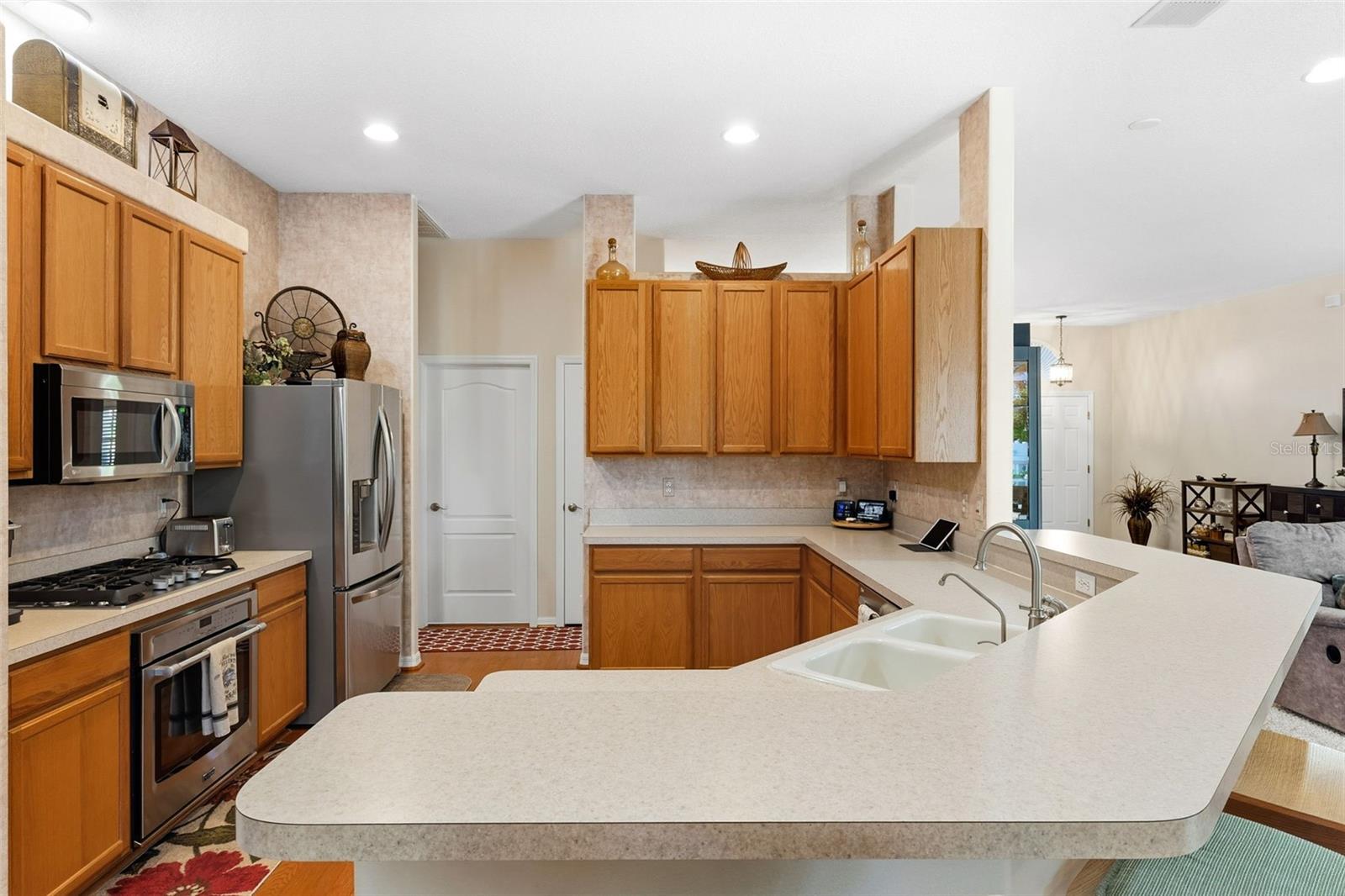 Image 19 of 51 For 3322 Ashmonte Drive