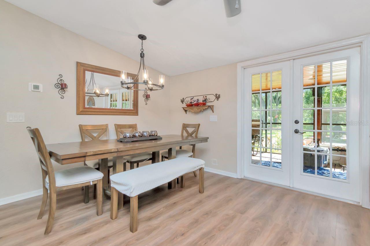 Image 13 of 70 For 6707 Dormany Road