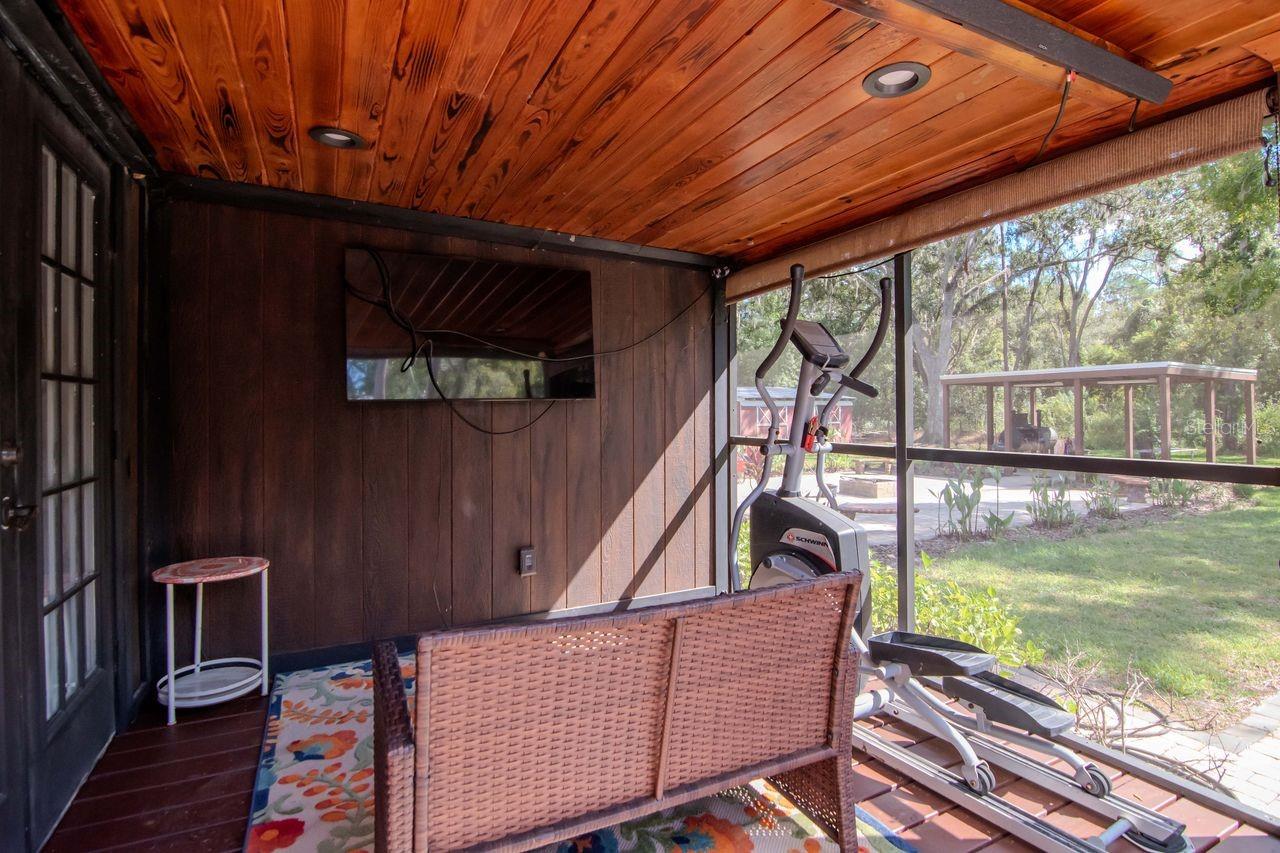 Image 27 of 70 For 6707 Dormany Road