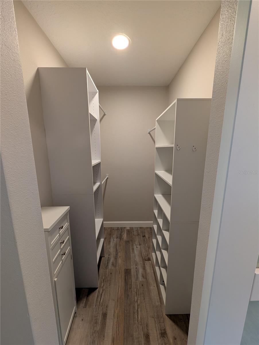 Image 13 of 21 For 4368 Marine Parkway