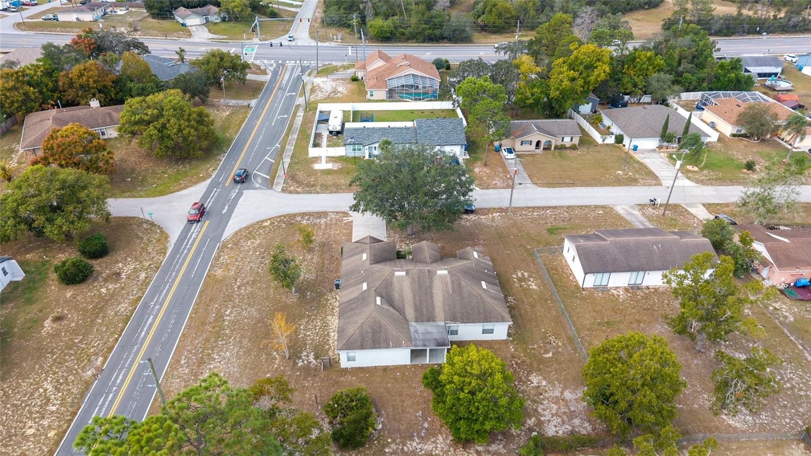 Listing photo id 29 for 13098 Hanley Drive