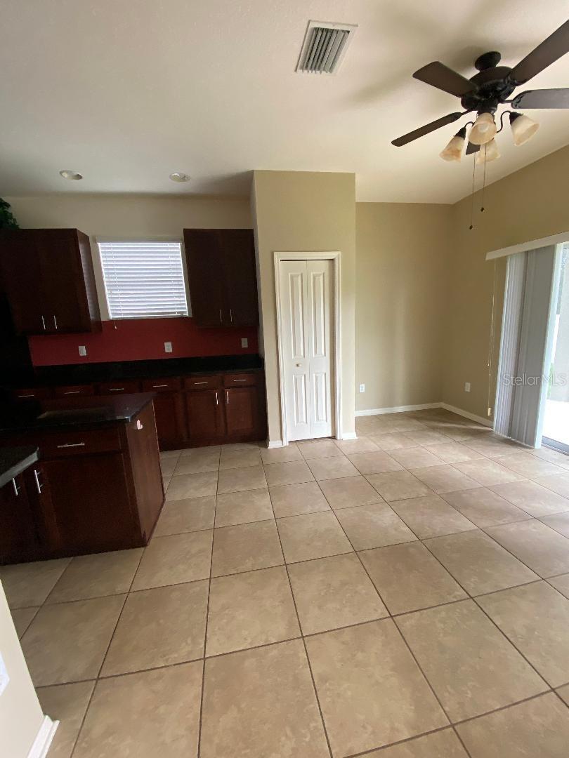 Image 3 of 10 For 36246 Delta Gold Court