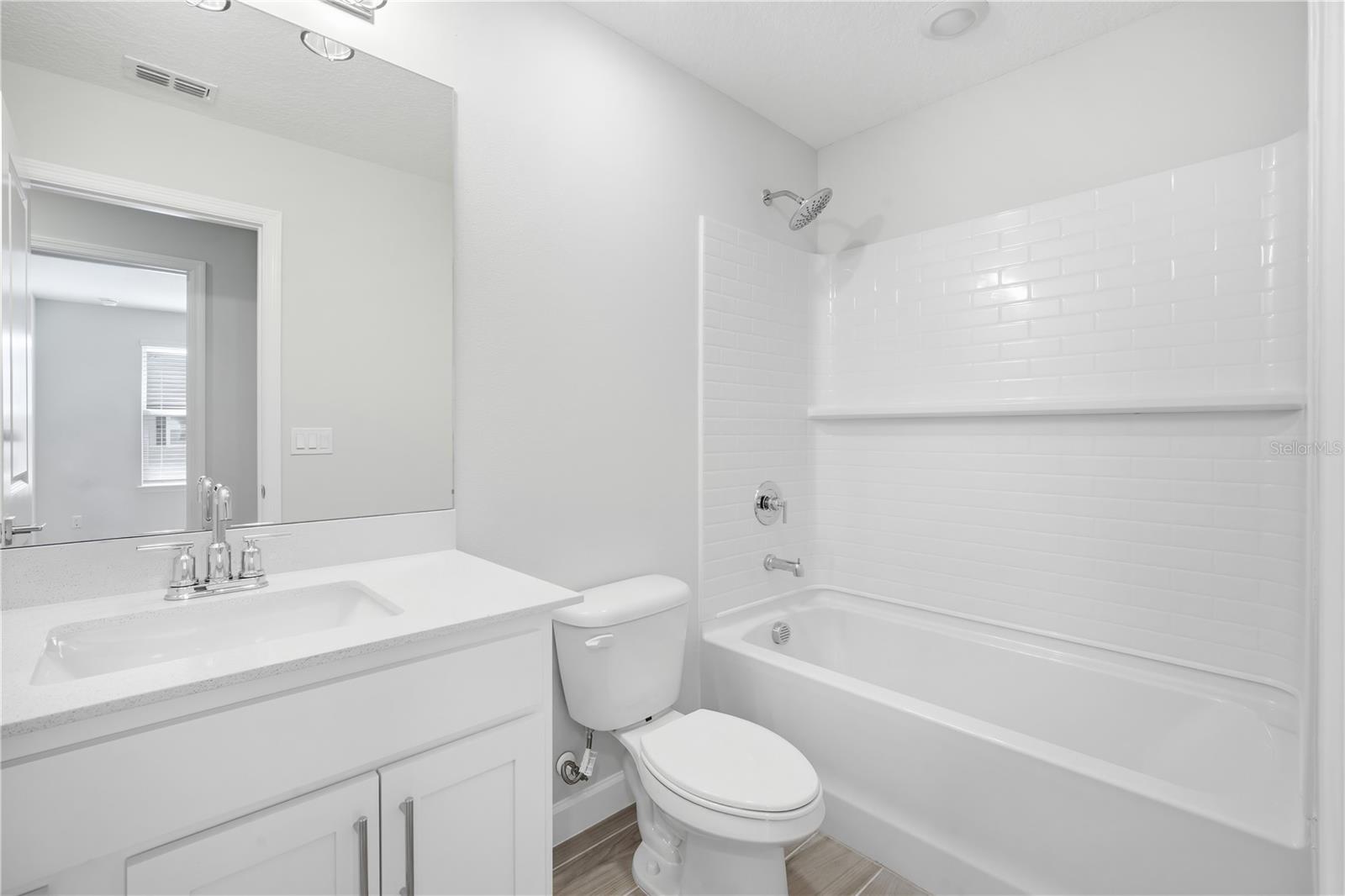 Image 19 of 27 For 7681 Deer Valley Circle