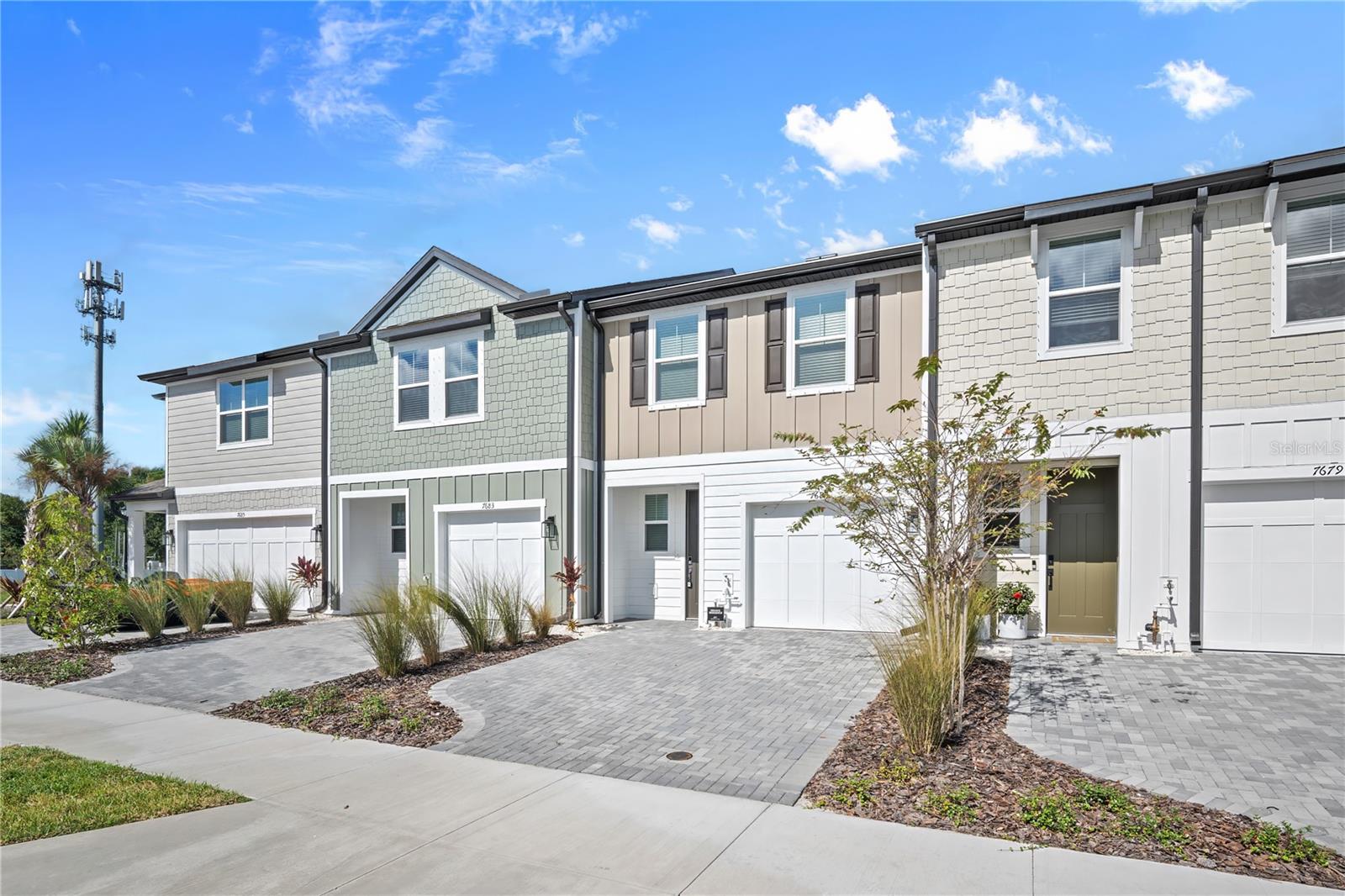 Image 2 of 27 For 7681 Deer Valley Circle