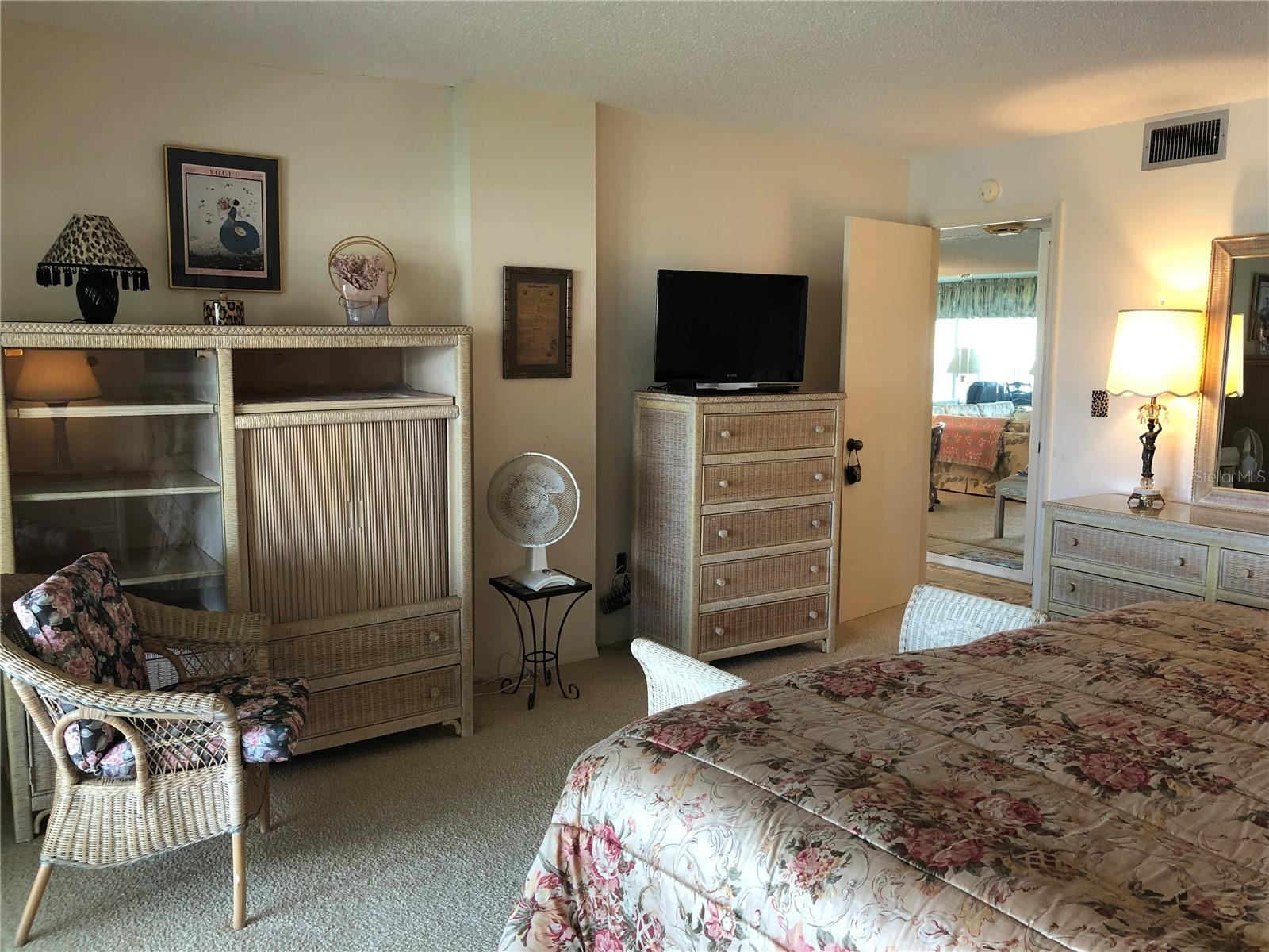 Image 11 of 50 For 7897 Sailboat Key Boulevard S 407