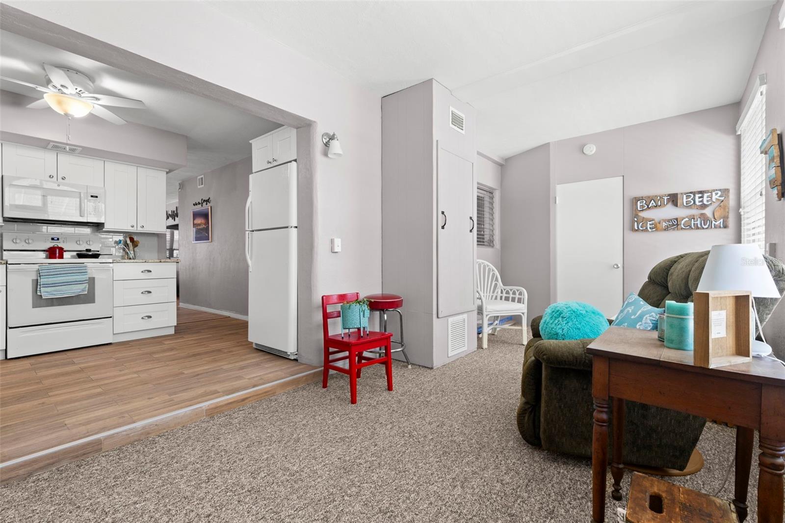 Image 16 of 25 For 4152 55th Way N 927