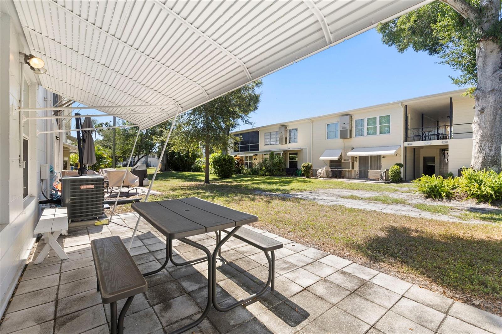 Image 24 of 25 For 4152 55th Way N 927