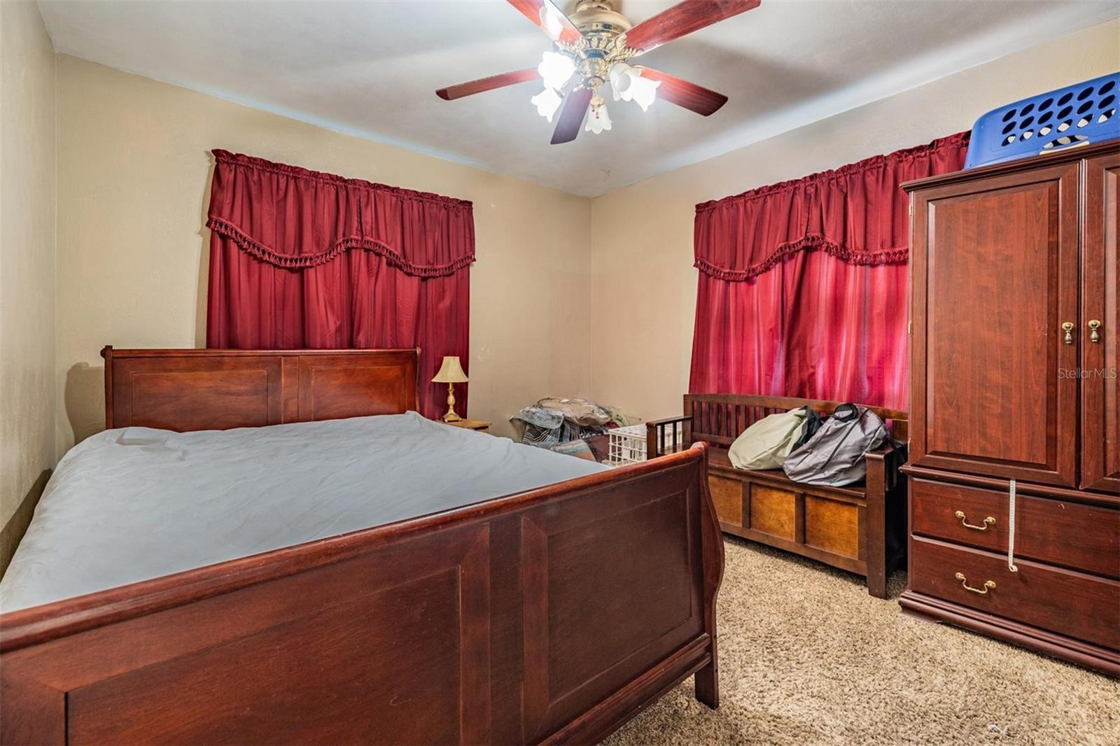 Listing photo id 29 for 2520 St Conrad Street