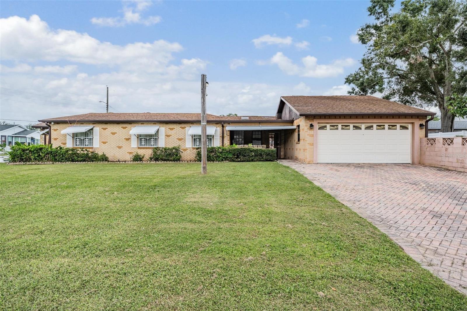 Image 4 of 48 For 2520 St Conrad Street