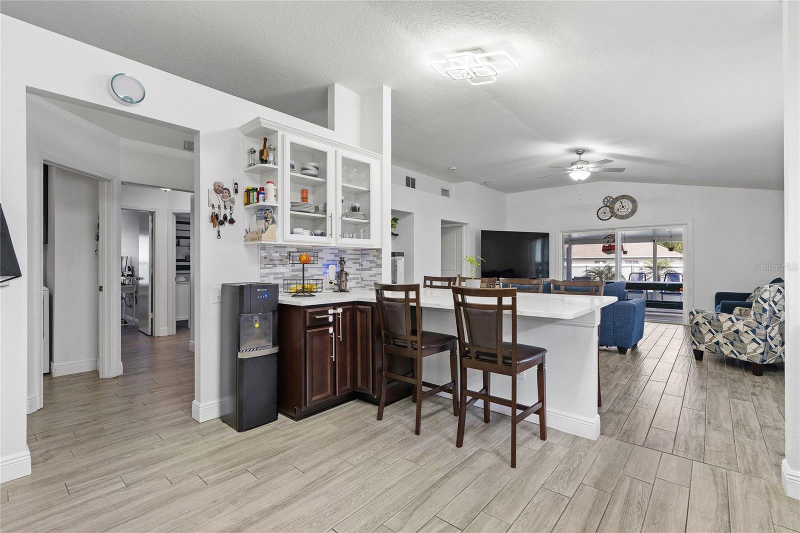 Image 13 of 48 For 10436 Hunters Haven Boulevard