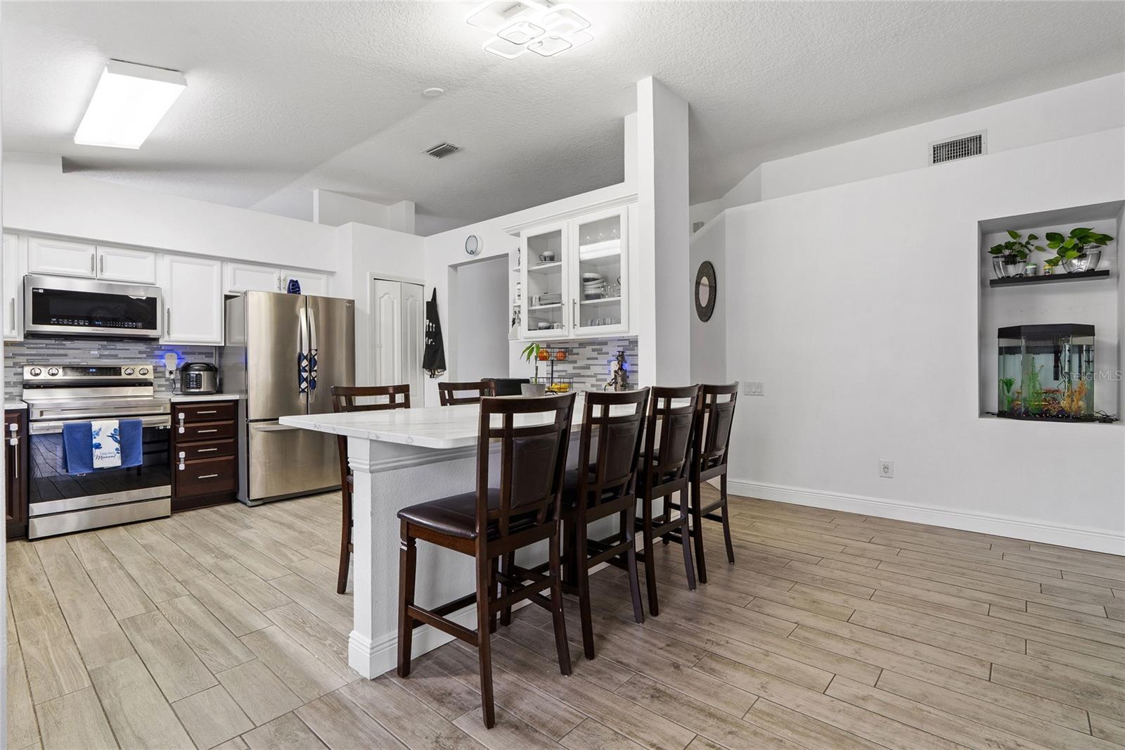 Image 14 of 48 For 10436 Hunters Haven Boulevard