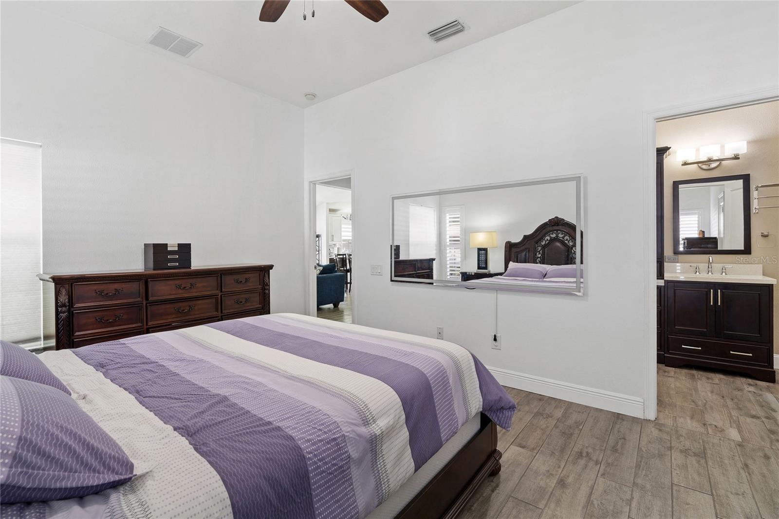 Image 20 of 48 For 10436 Hunters Haven Boulevard