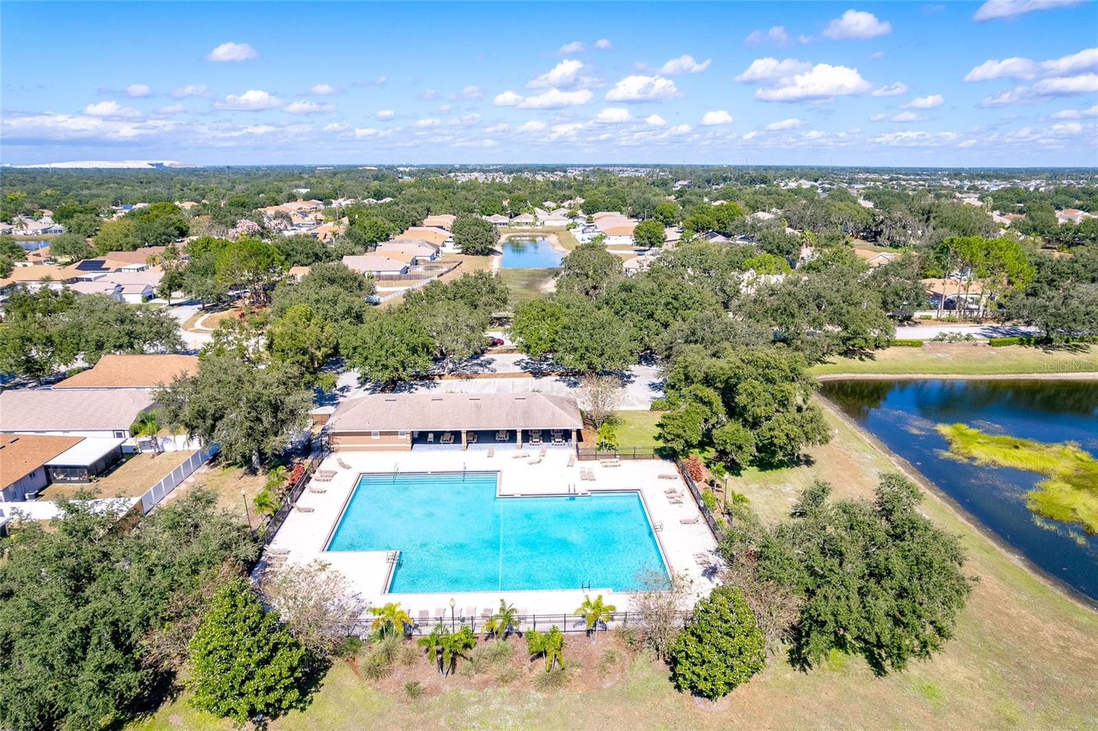 Image 42 of 48 For 10436 Hunters Haven Boulevard