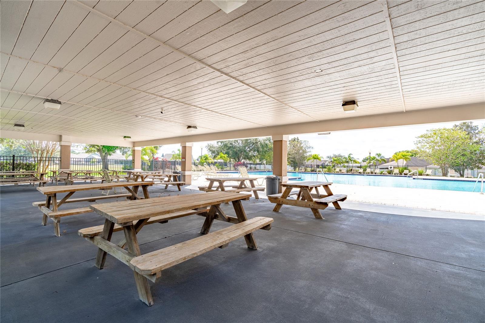 Image 44 of 48 For 10436 Hunters Haven Boulevard