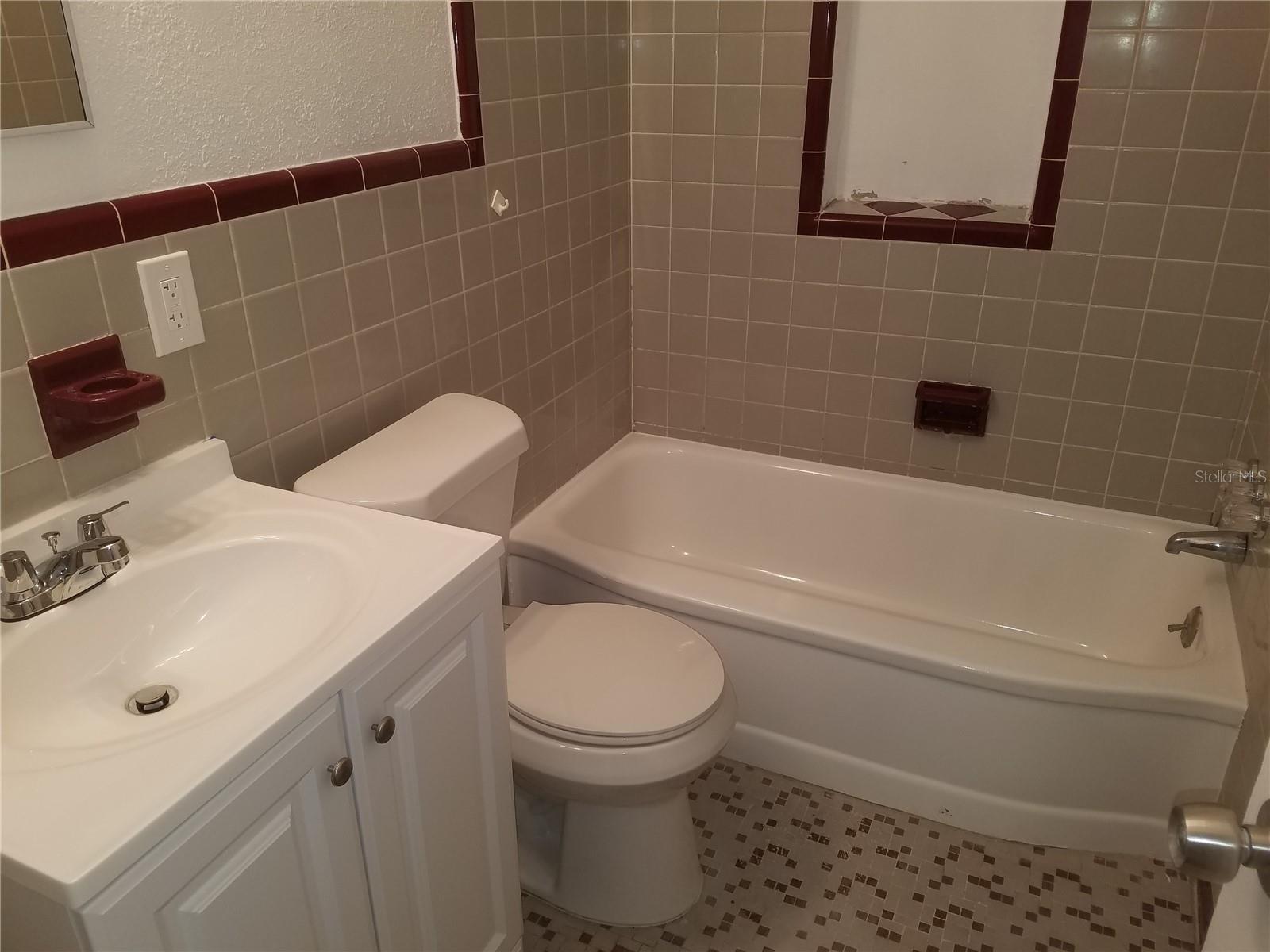 Image 7 of 10 For 4216 15th Avenue S