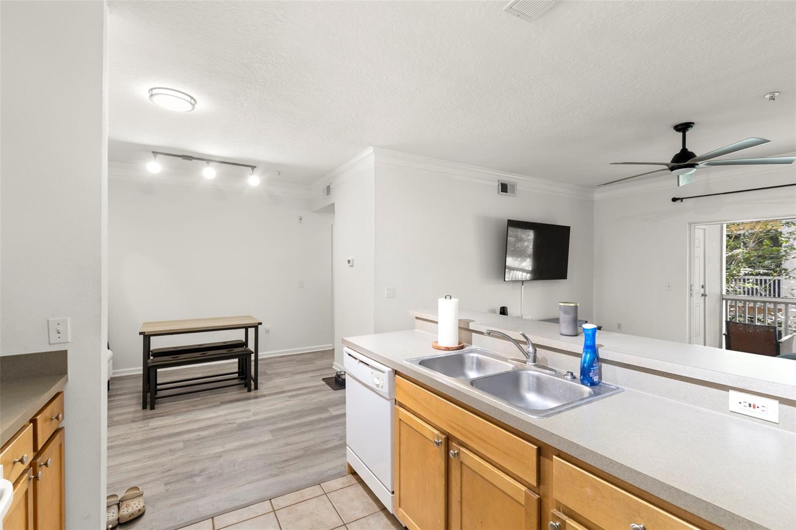 Image 15 of 26 For 4207 Dale Mabry Highway 6213