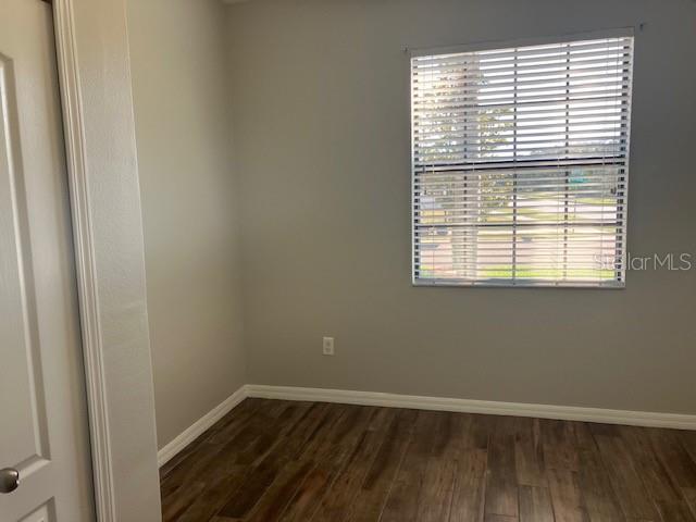 Image 16 of 31 For 10804 Whitecap Drive