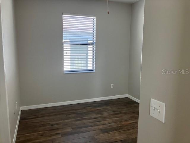 Image 17 of 31 For 10804 Whitecap Drive
