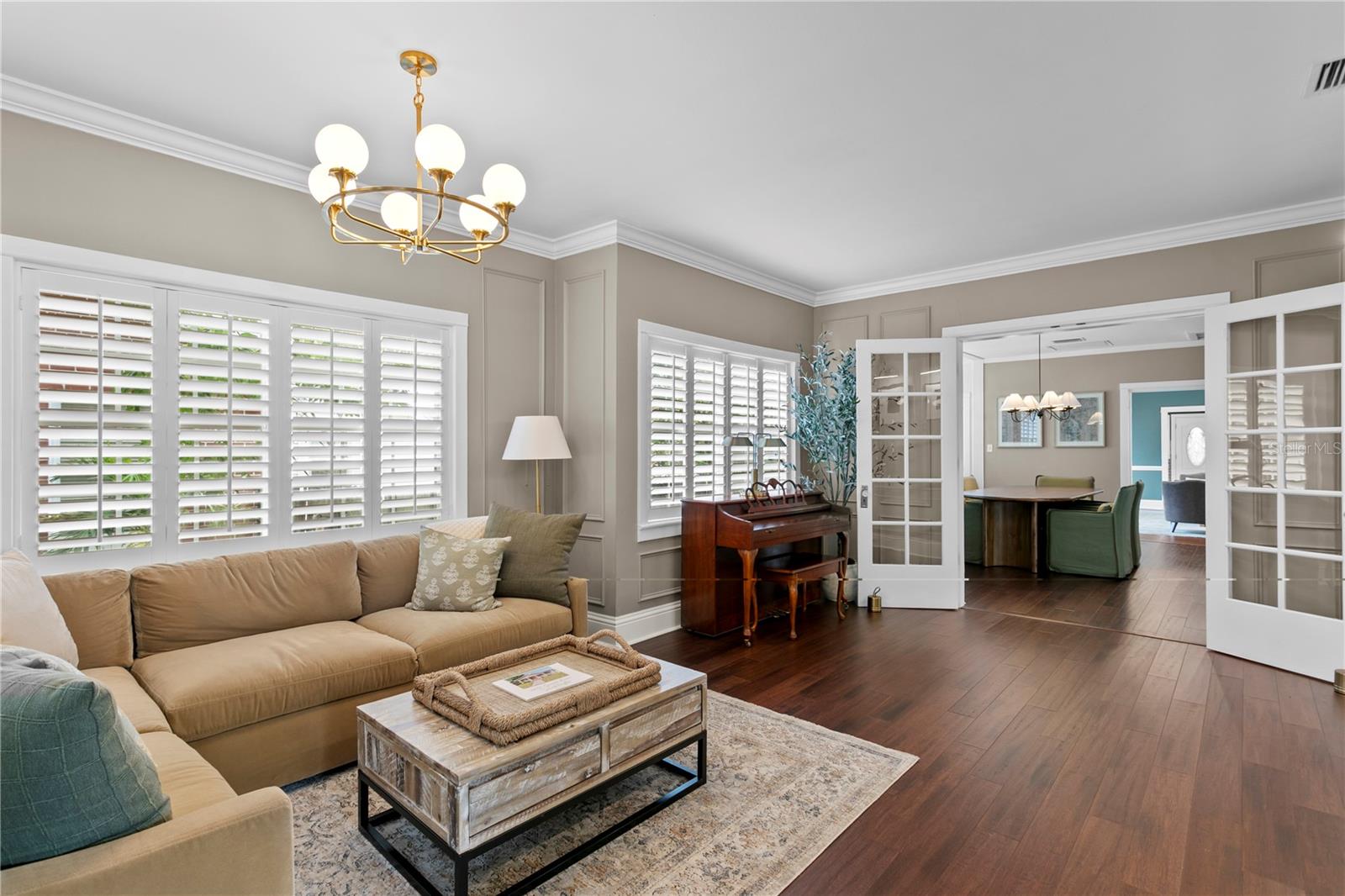 Image 15 of 67 For 5303 Suwanee Avenue