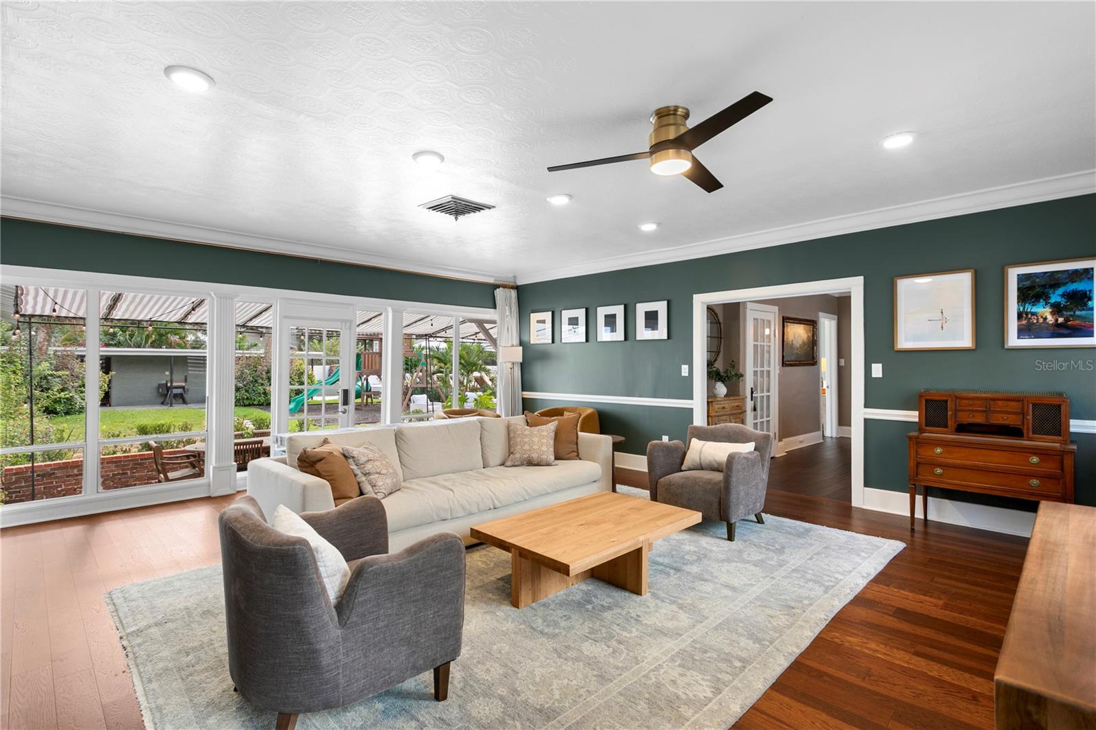 Image 22 of 67 For 5303 Suwanee Avenue