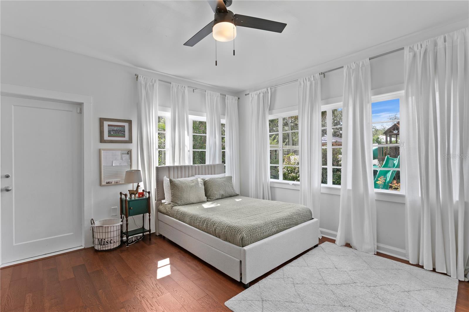 Image 37 of 67 For 5303 Suwanee Avenue