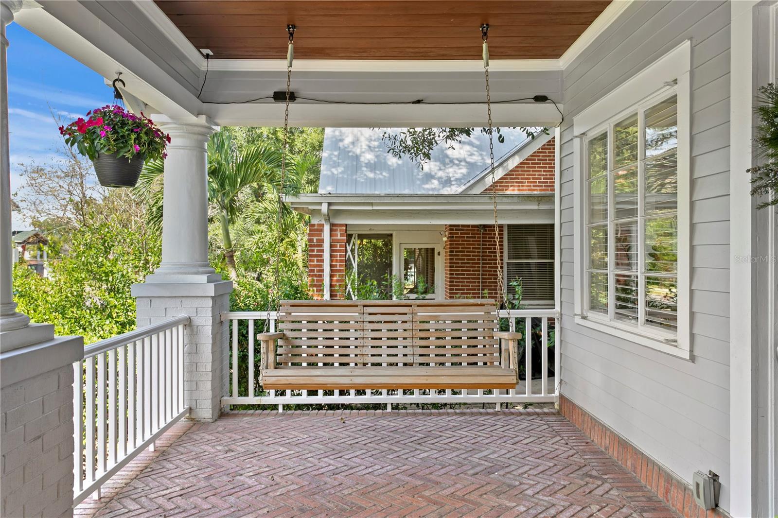 Image 5 of 67 For 5303 Suwanee Avenue